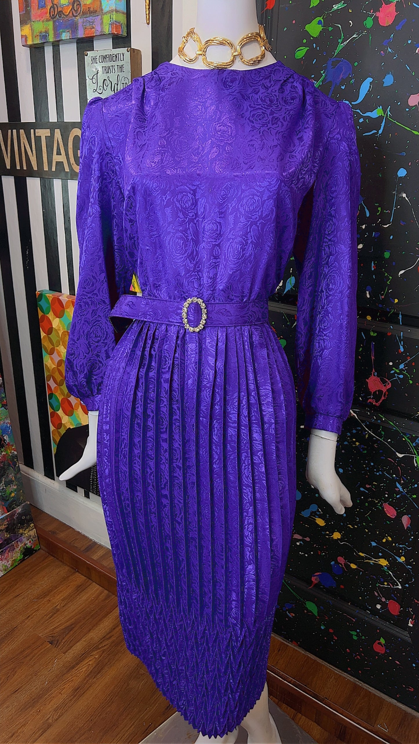 Vintage Purple Pleated Dress w/ Belt (16)