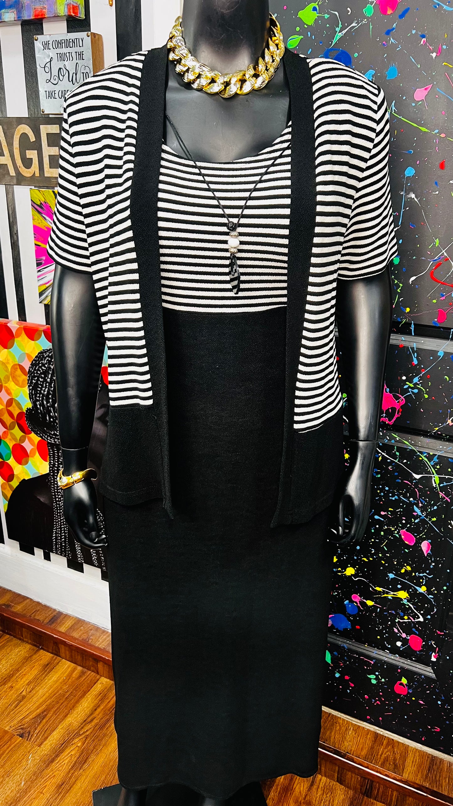 Vintage Black & White Striped Dress Set - Stretchy & Comfy (14)