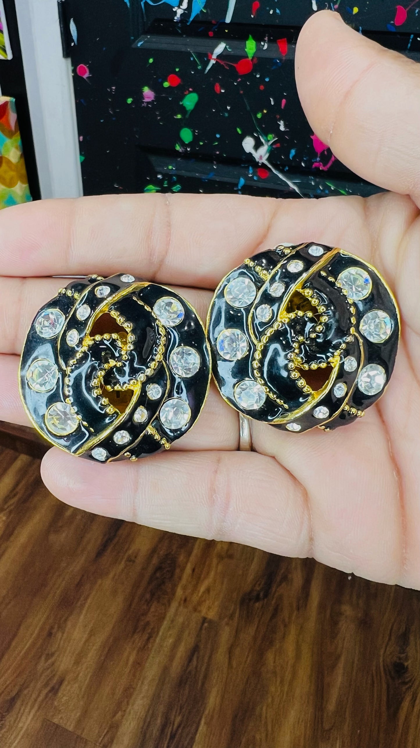 Vintage Metal Black, Gold & Jewel Clip On Earrings