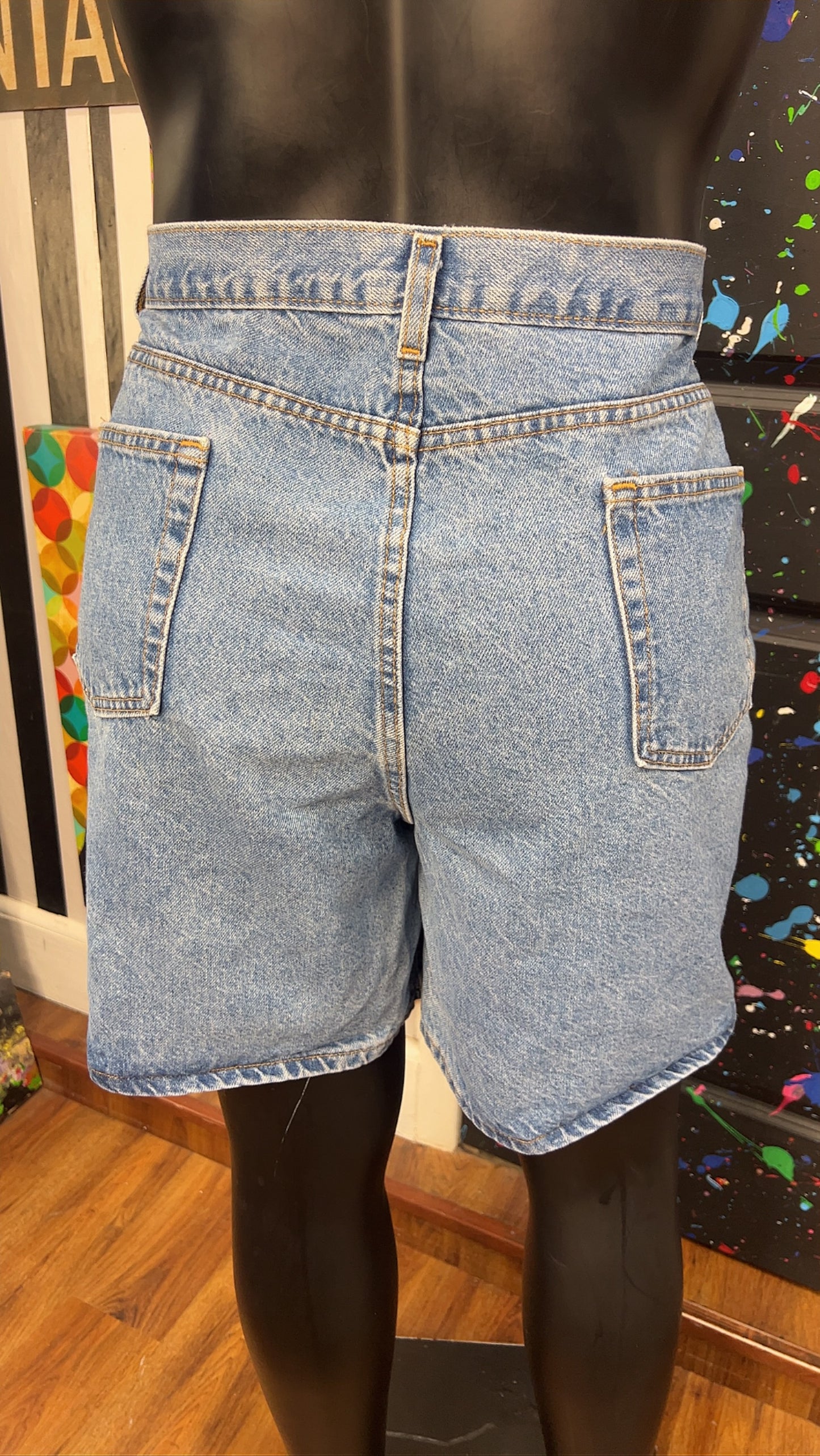 Vintage Denim Mom Shorts (24W)