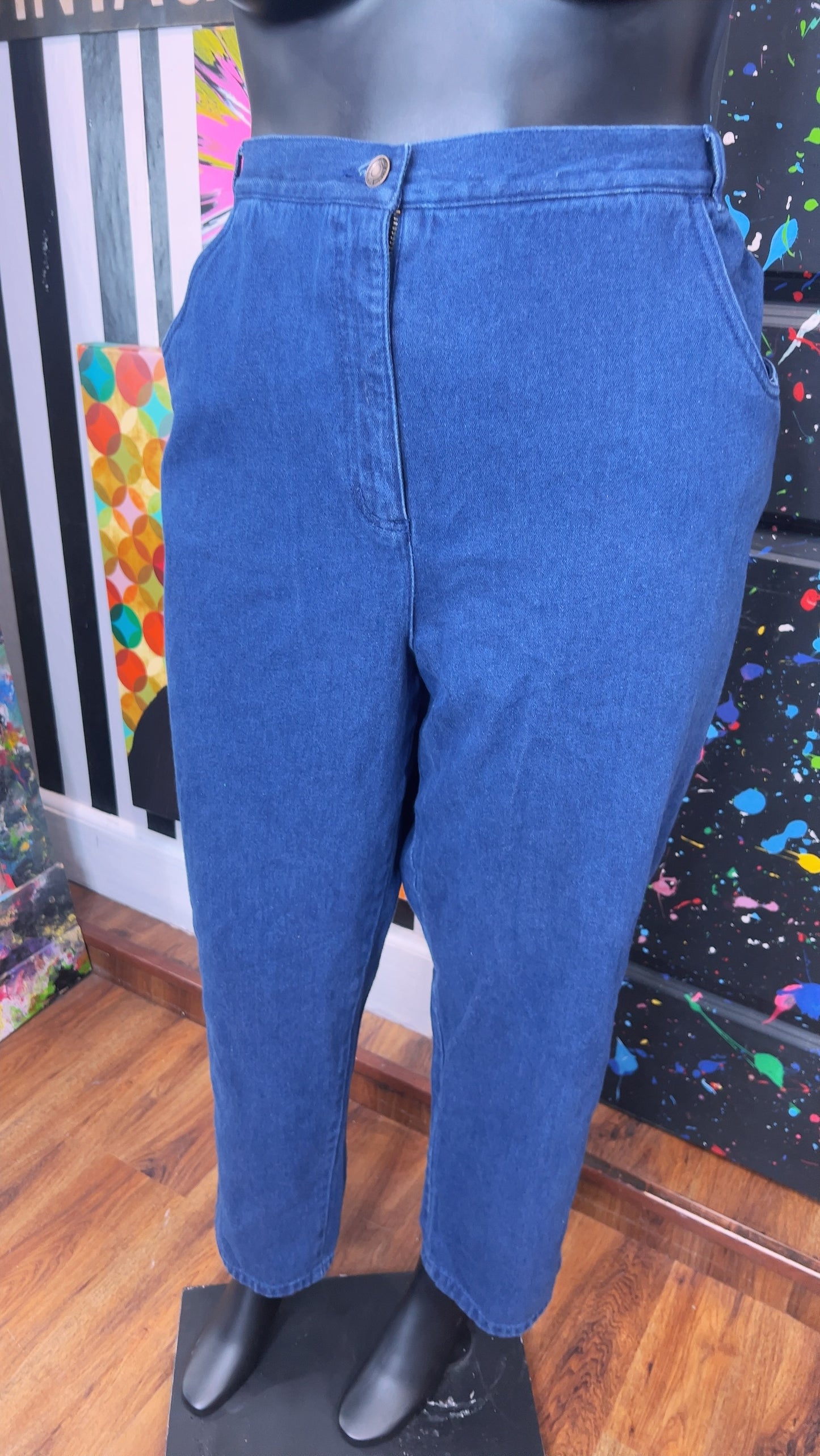 Vintage Blue Jeans (22W)