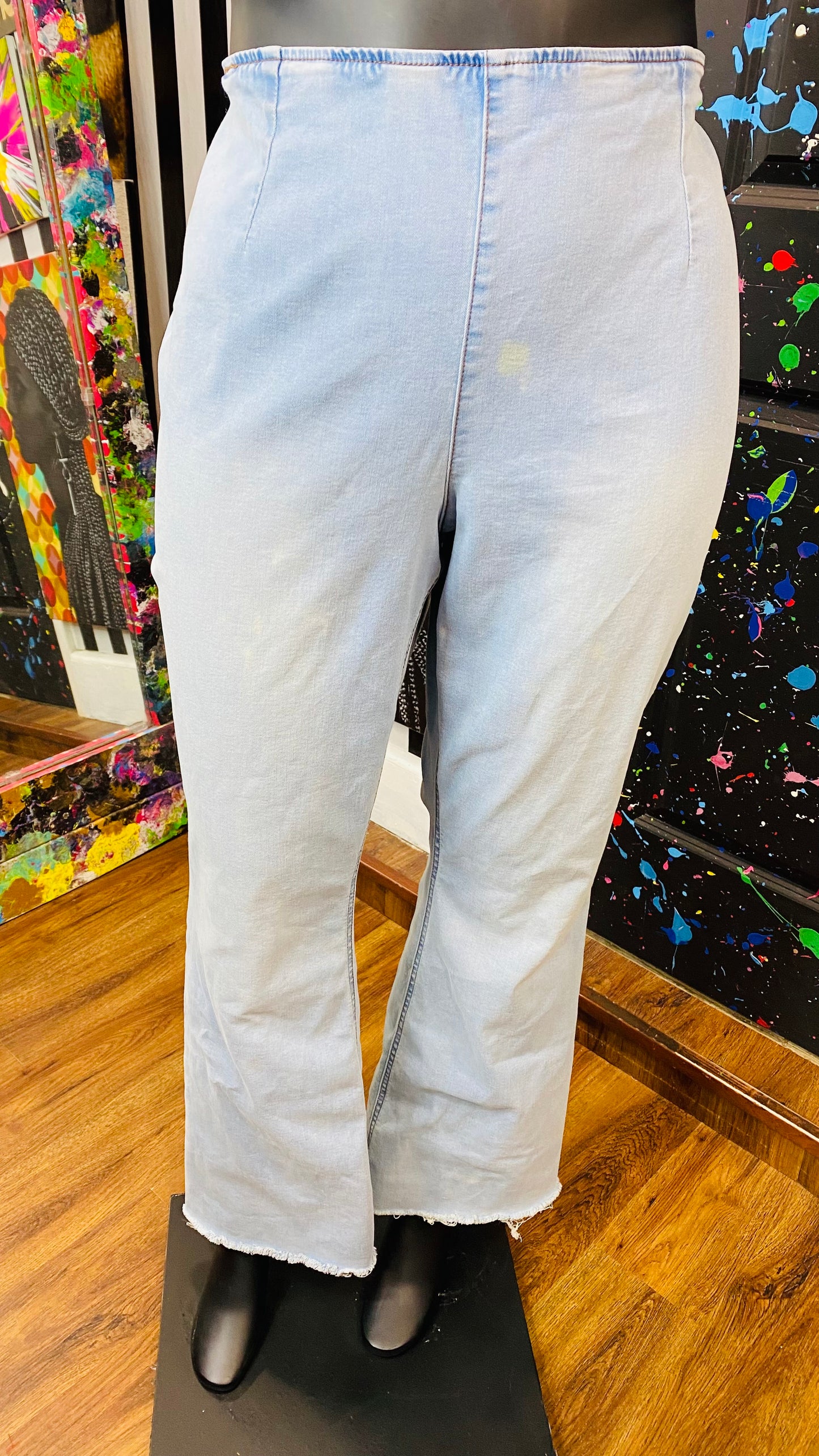 Good Stretch Bell Bottom Jeans (22W)