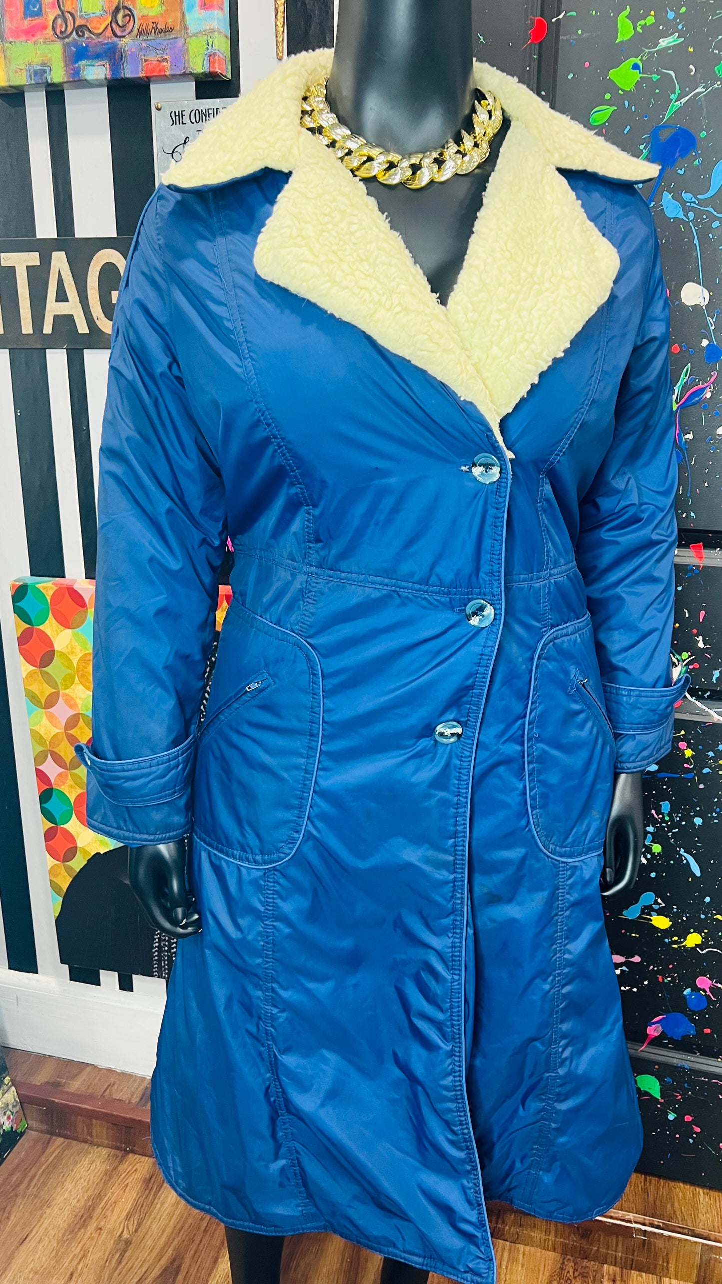 Vintage 70’s Navy Blue Double Breasted Puffer Coat (20 1/2)