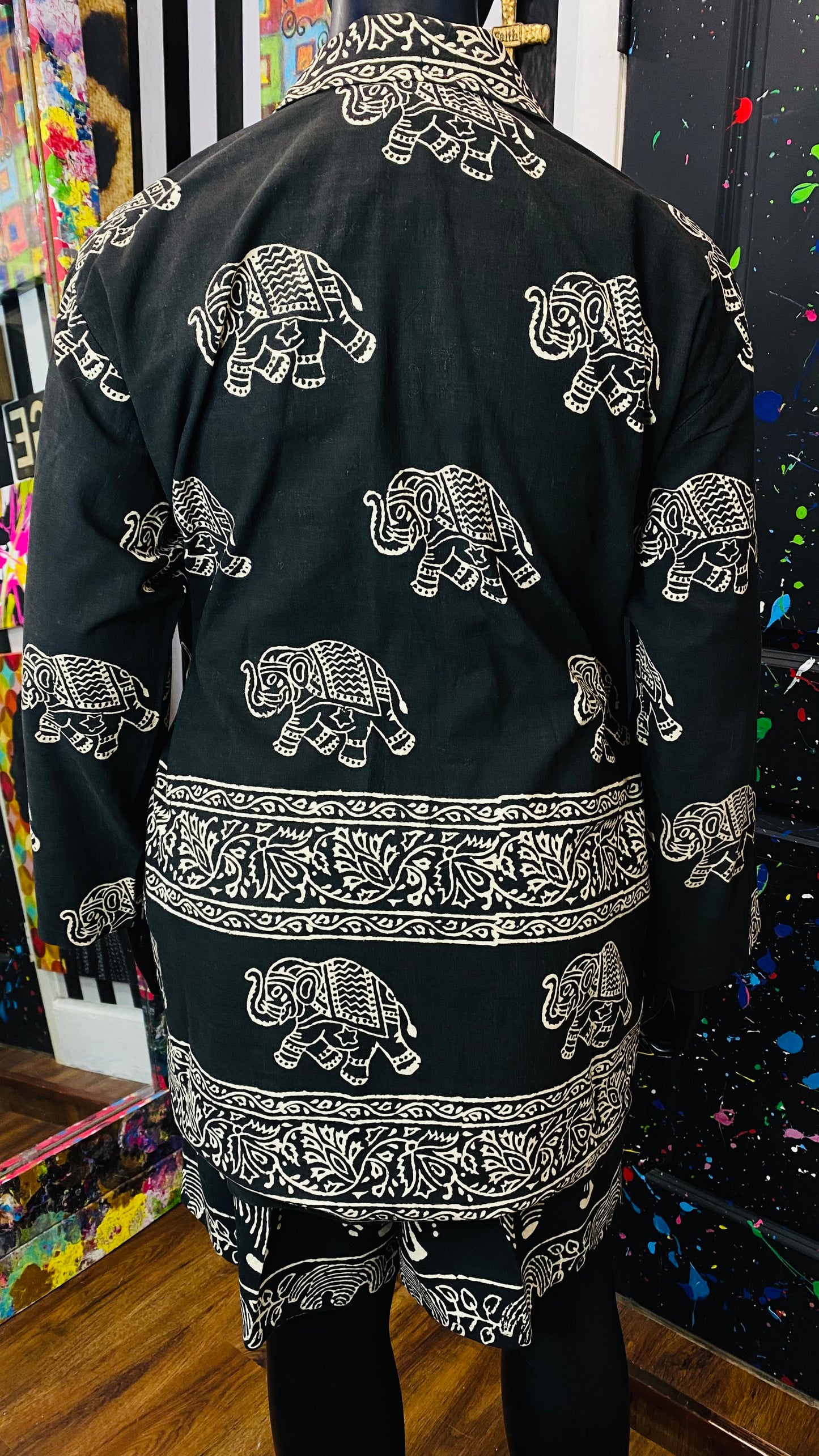 Vintage Tribal Cream & White Shorts Set (16)