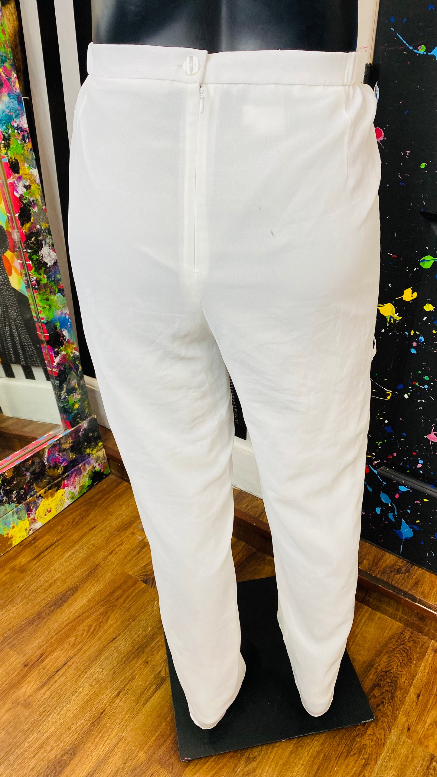 Vintage White Ashro Pants (22W)