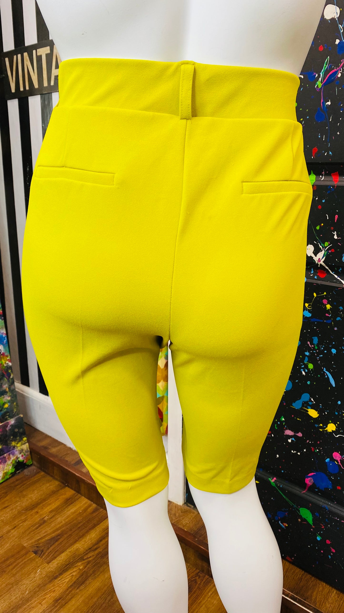 Ashley Stewart Bermuda Shorts (22)
