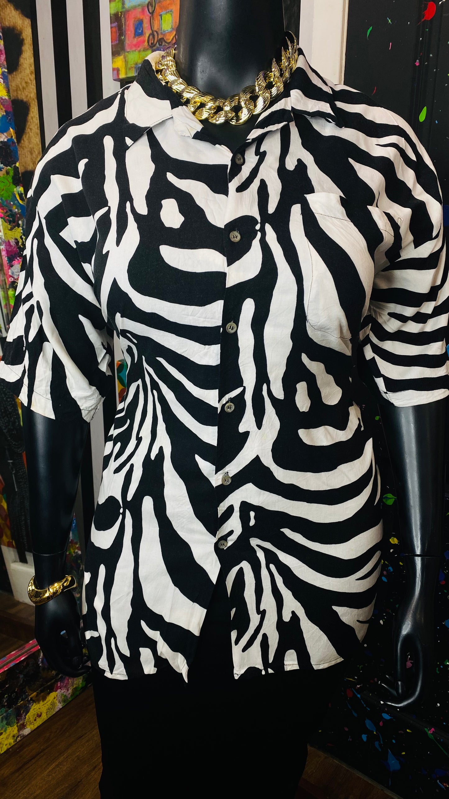 Vintage Black & White Rayon Blouse (18)