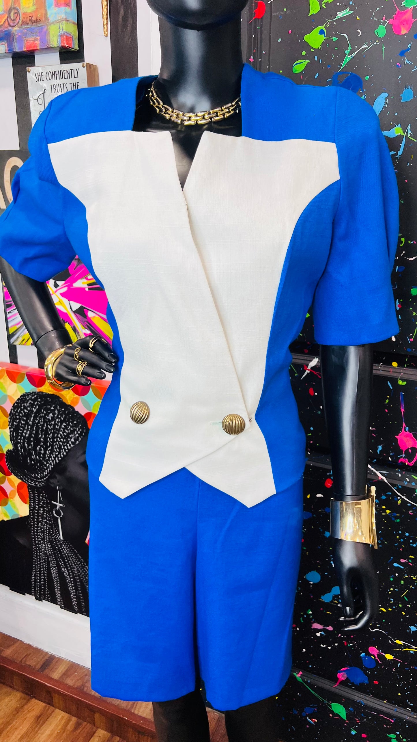 Vintage Blue & White Short Set (12)