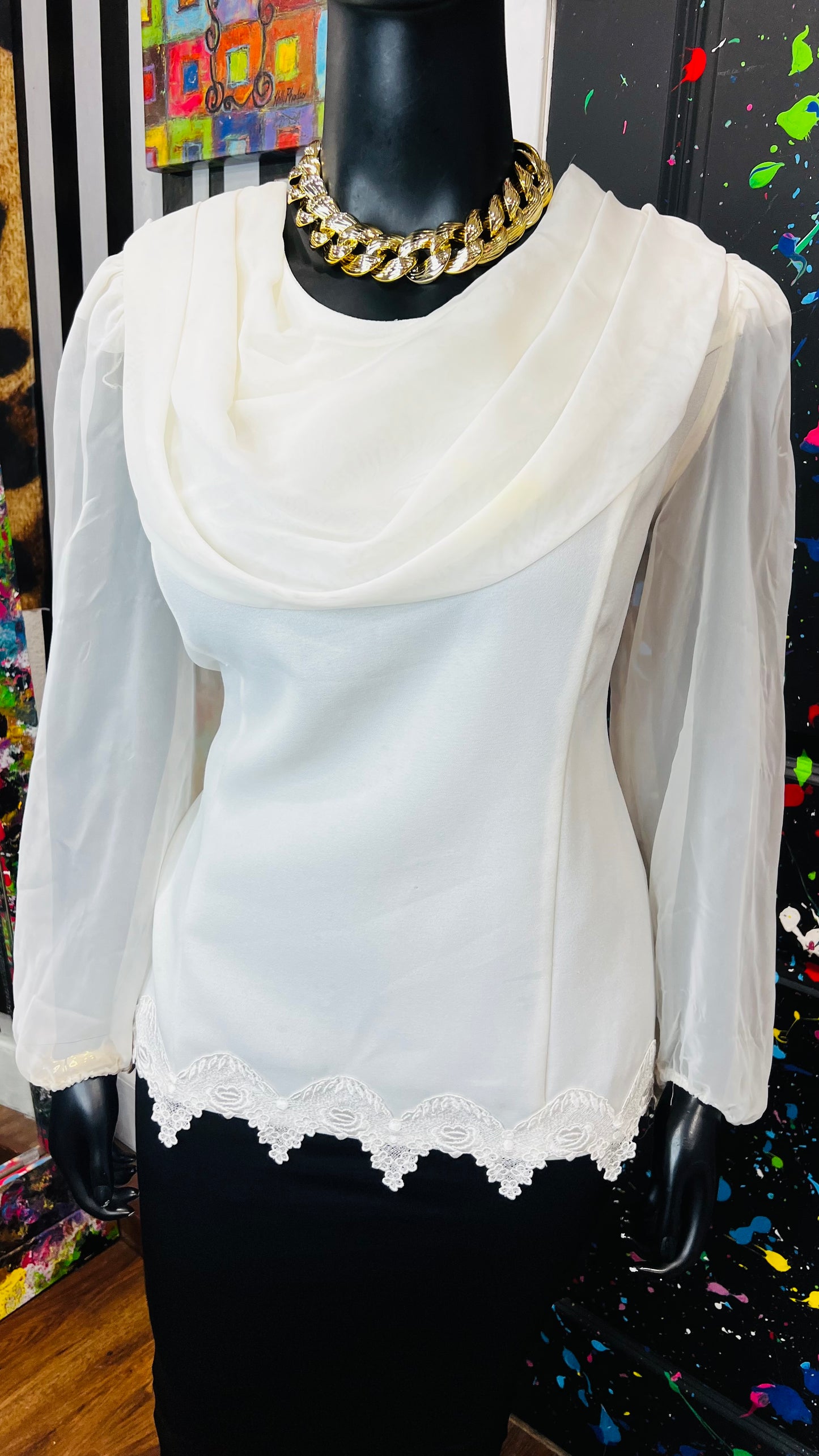 Vintage Classic Blouse (20)
