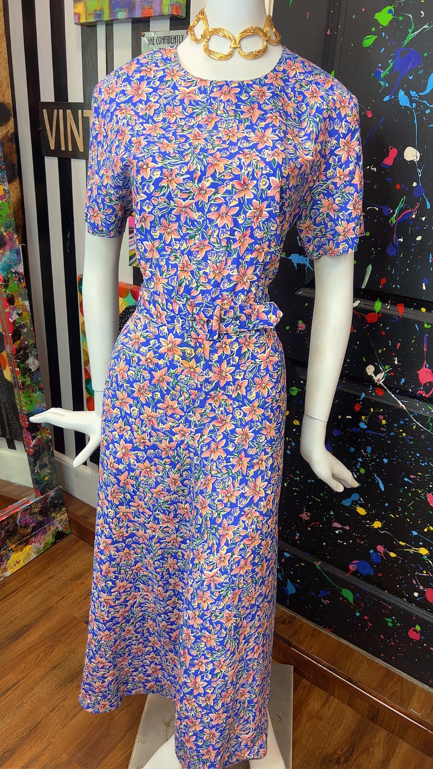 Vintage Floral Dress w/ Belt (14)