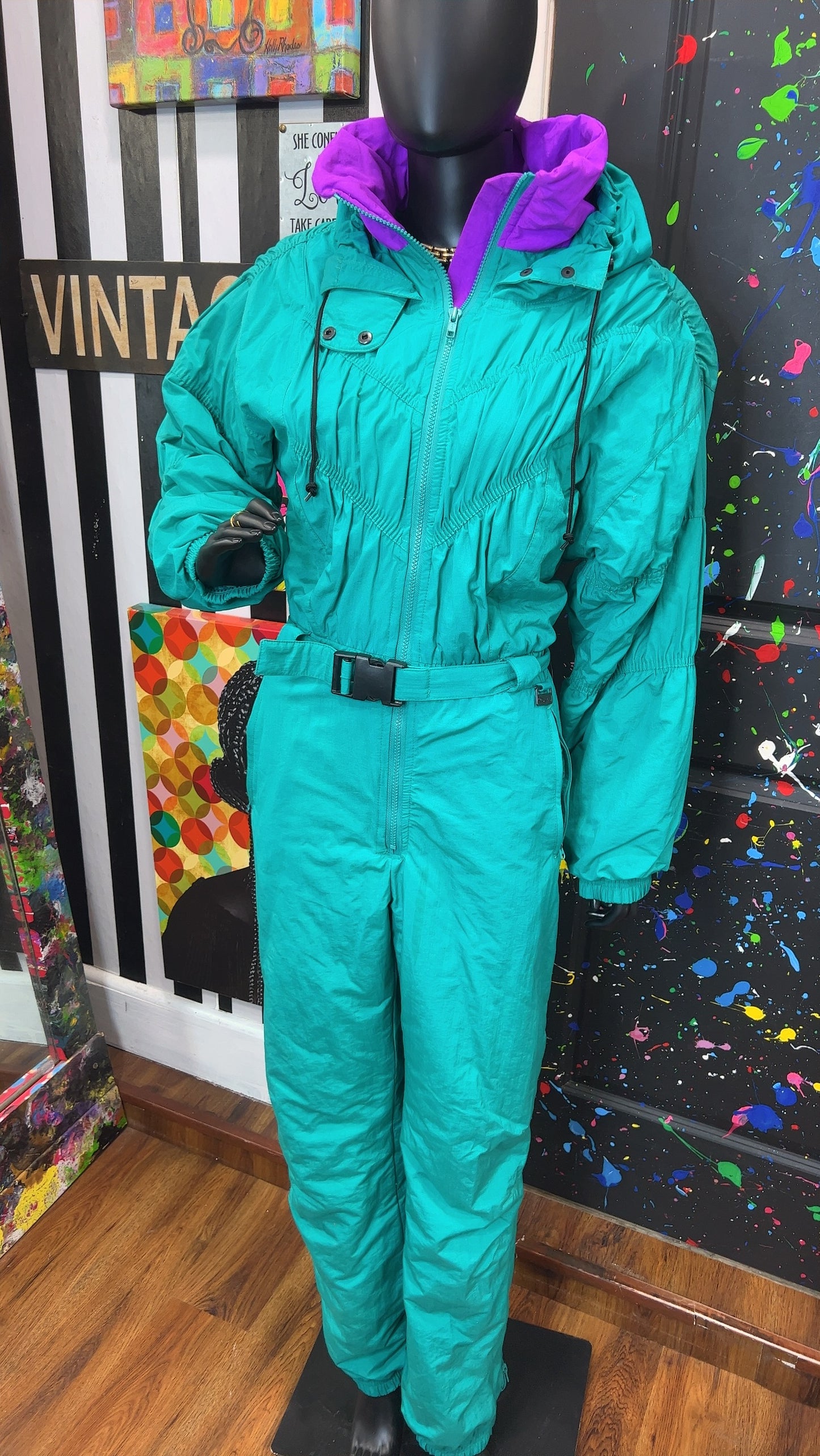 Vintage Teal Ski Suit (14)