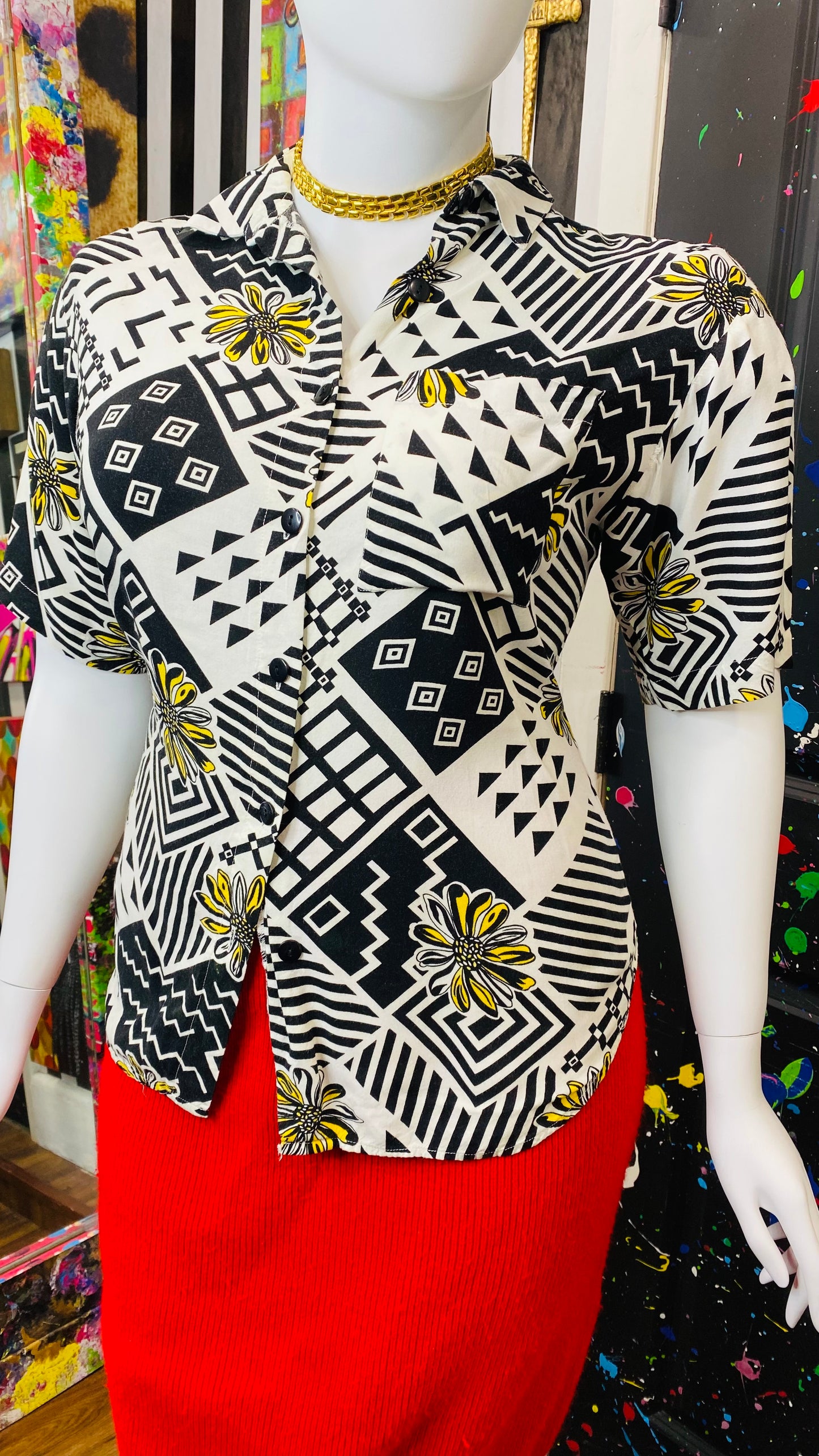 Vintage Rayon Black, White & Yellow Blouse (14)