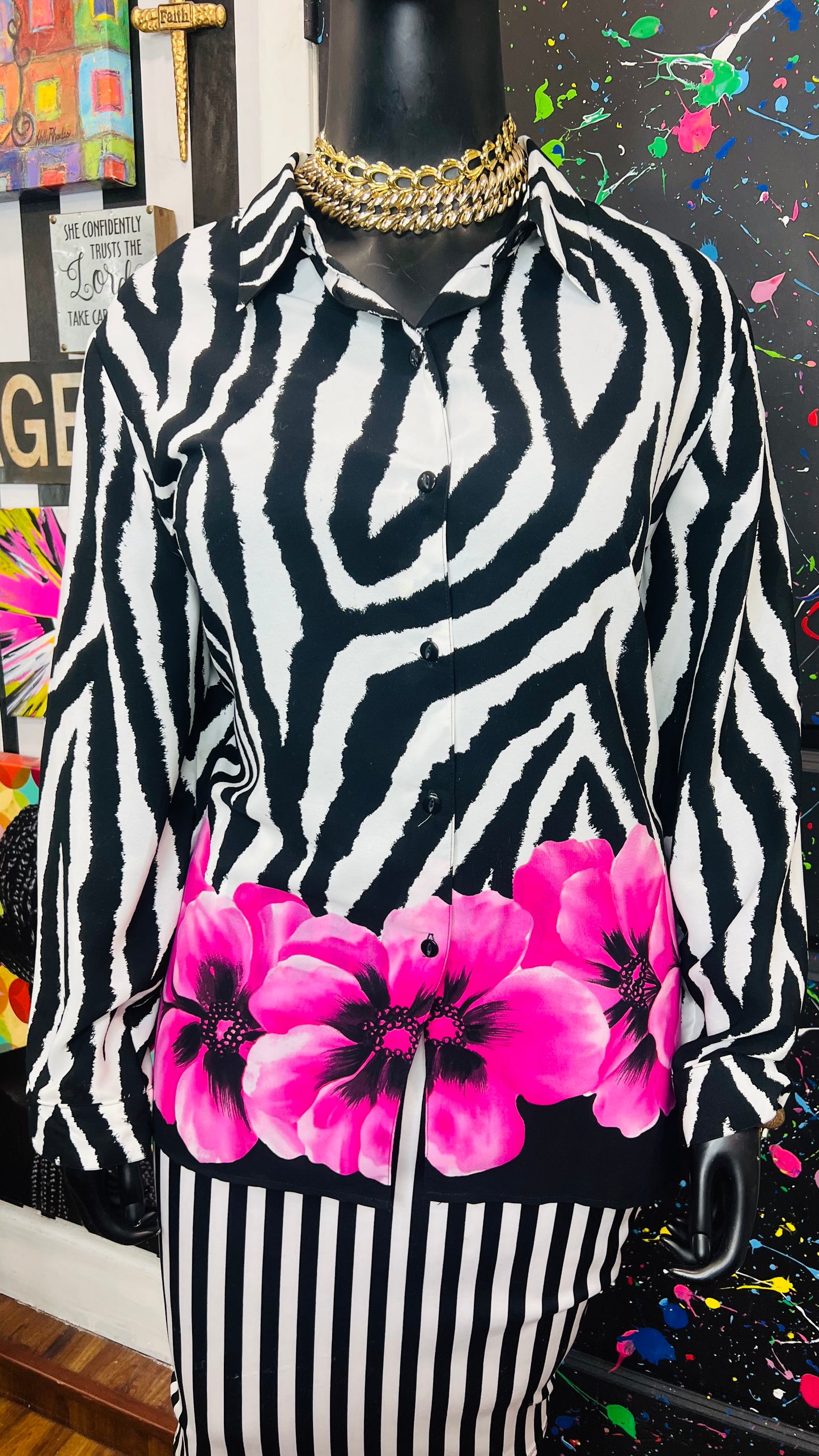 Vintage Floral & Zebra Blouse (22W)