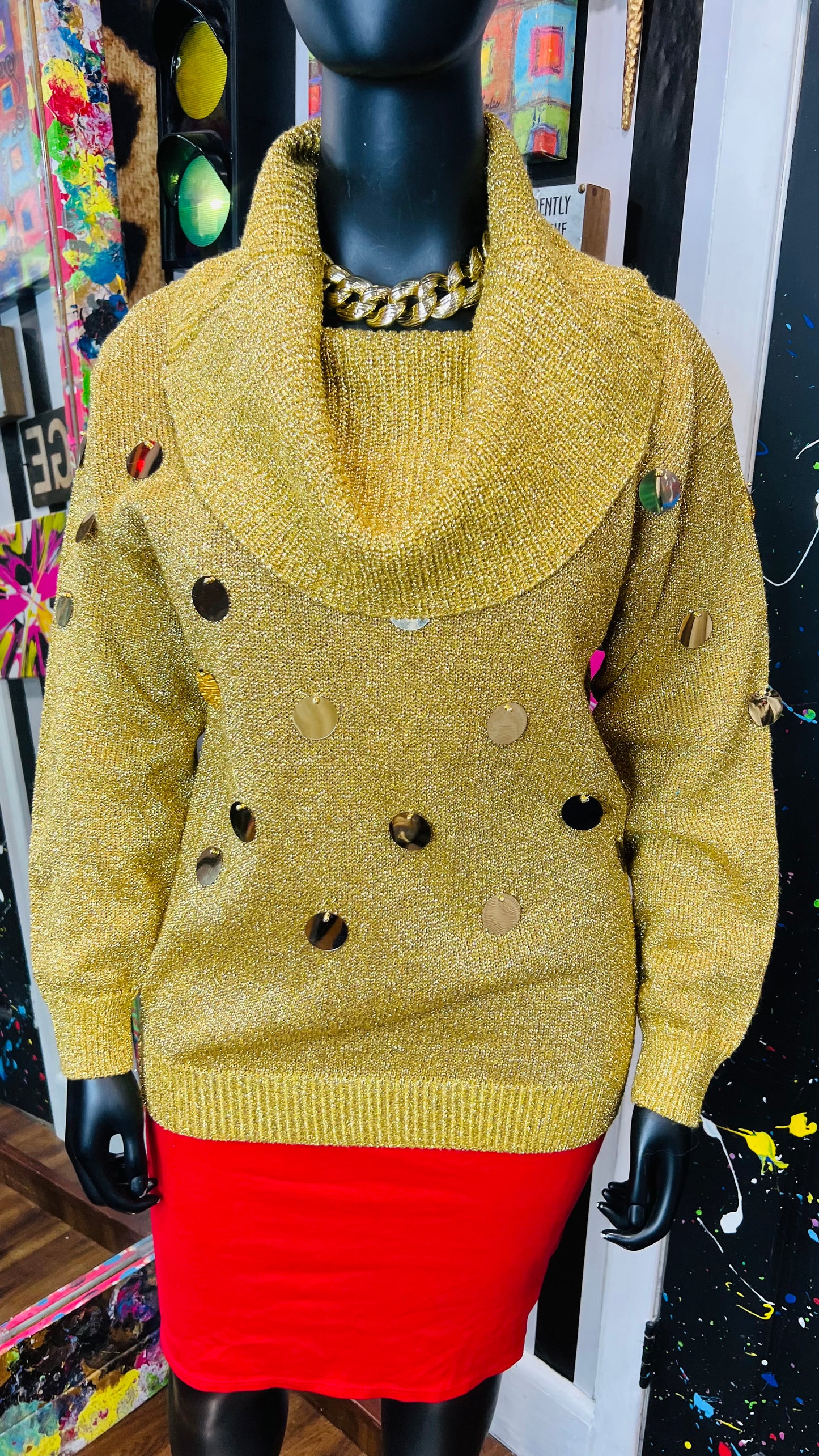 Vintage Plus Size Gold & Circle Sweater (18)