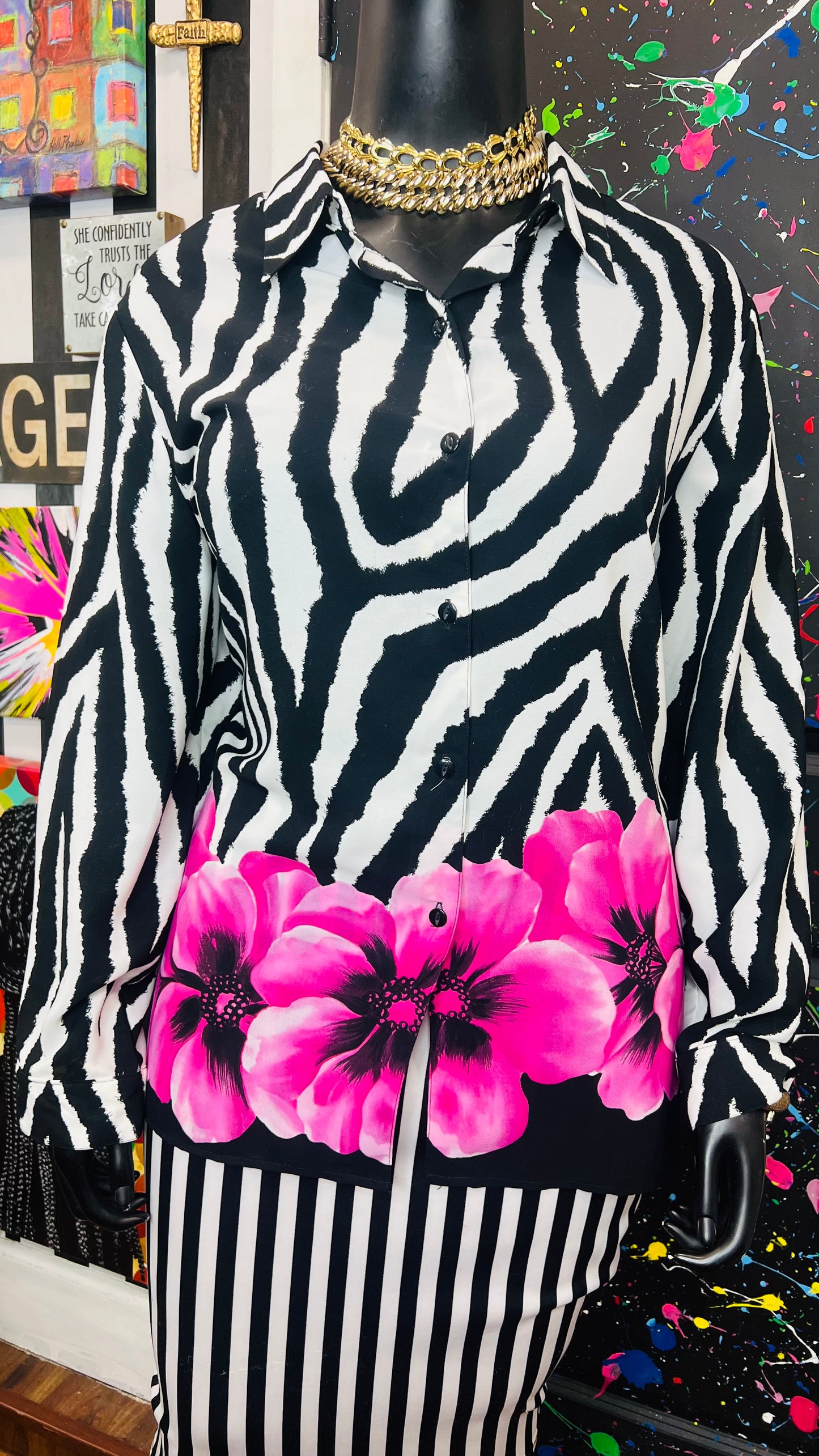 Vintage Floral & Zebra Blouse (22W)