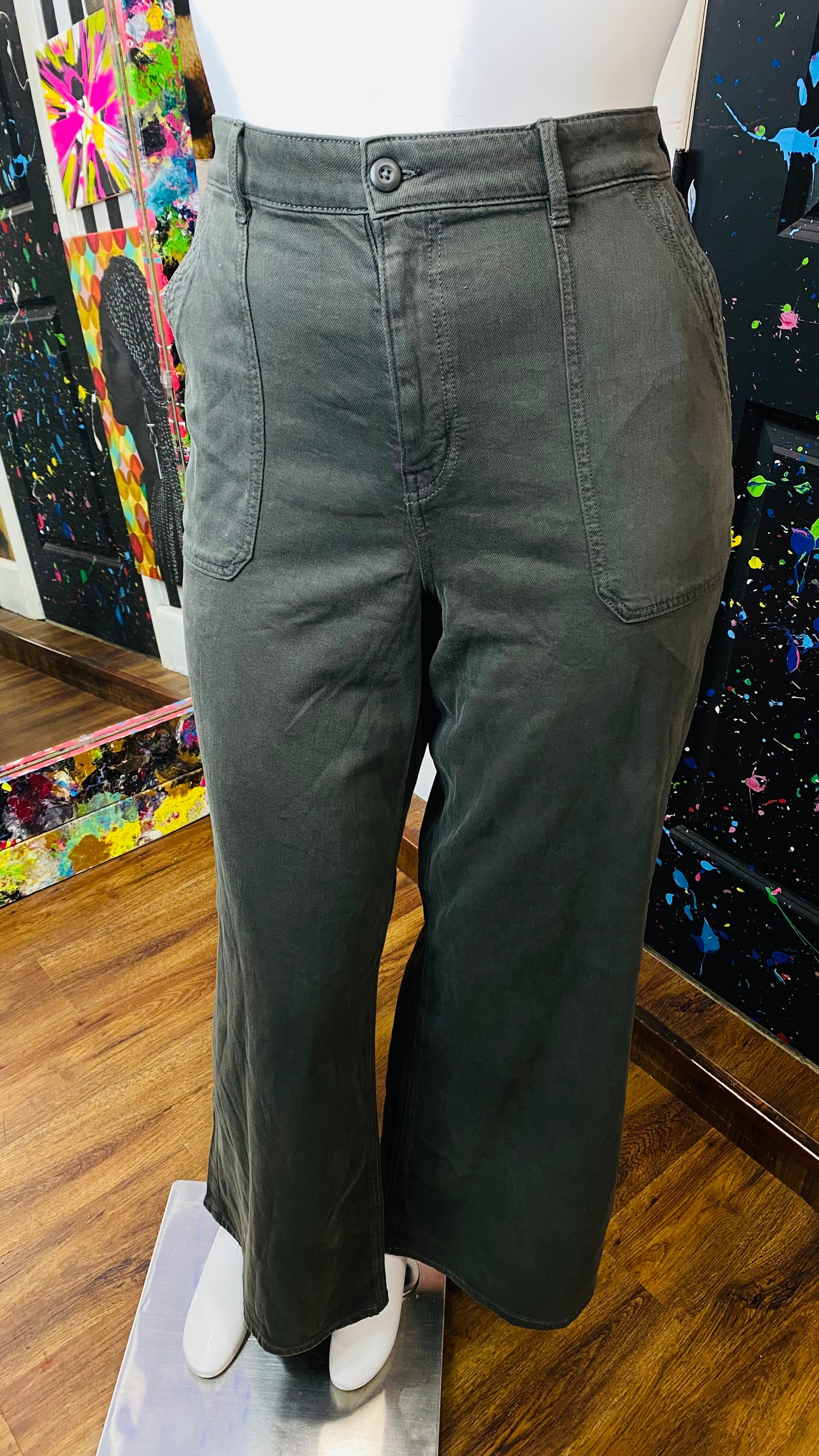 American Eagle Greyish Jeans New w/ Tags (18)