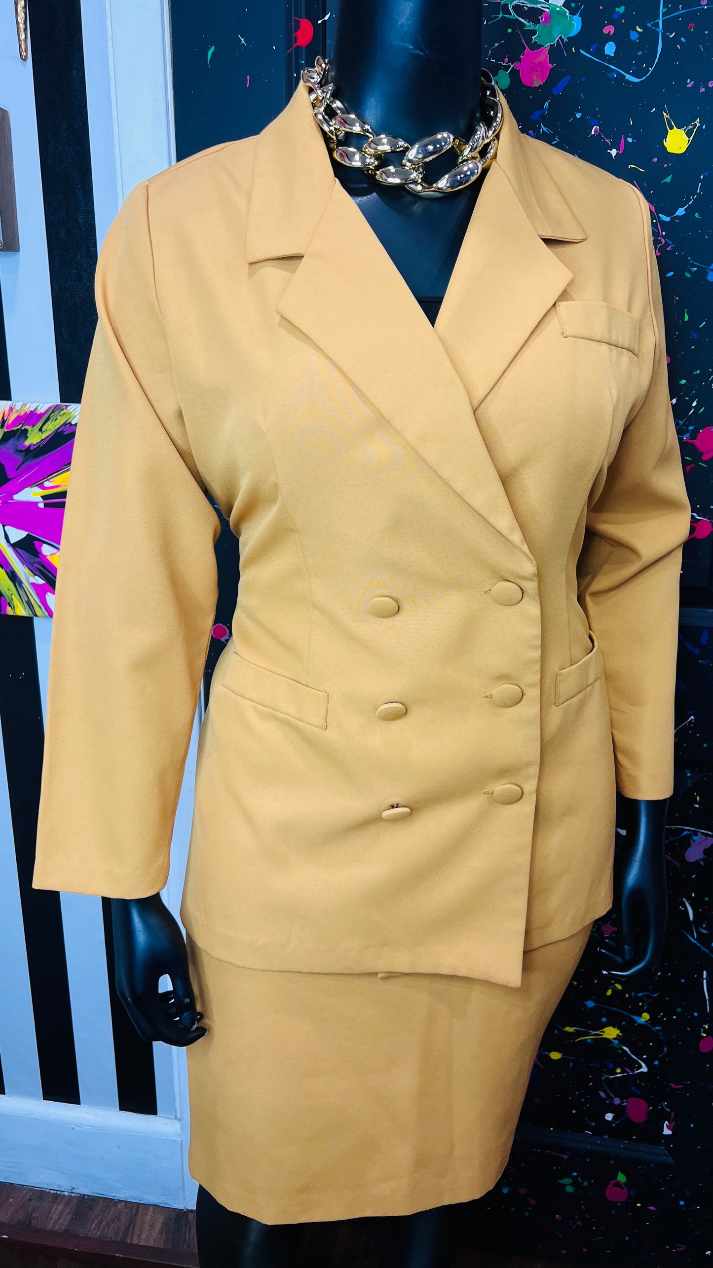 Vintage Gold Skirt Suit (16)