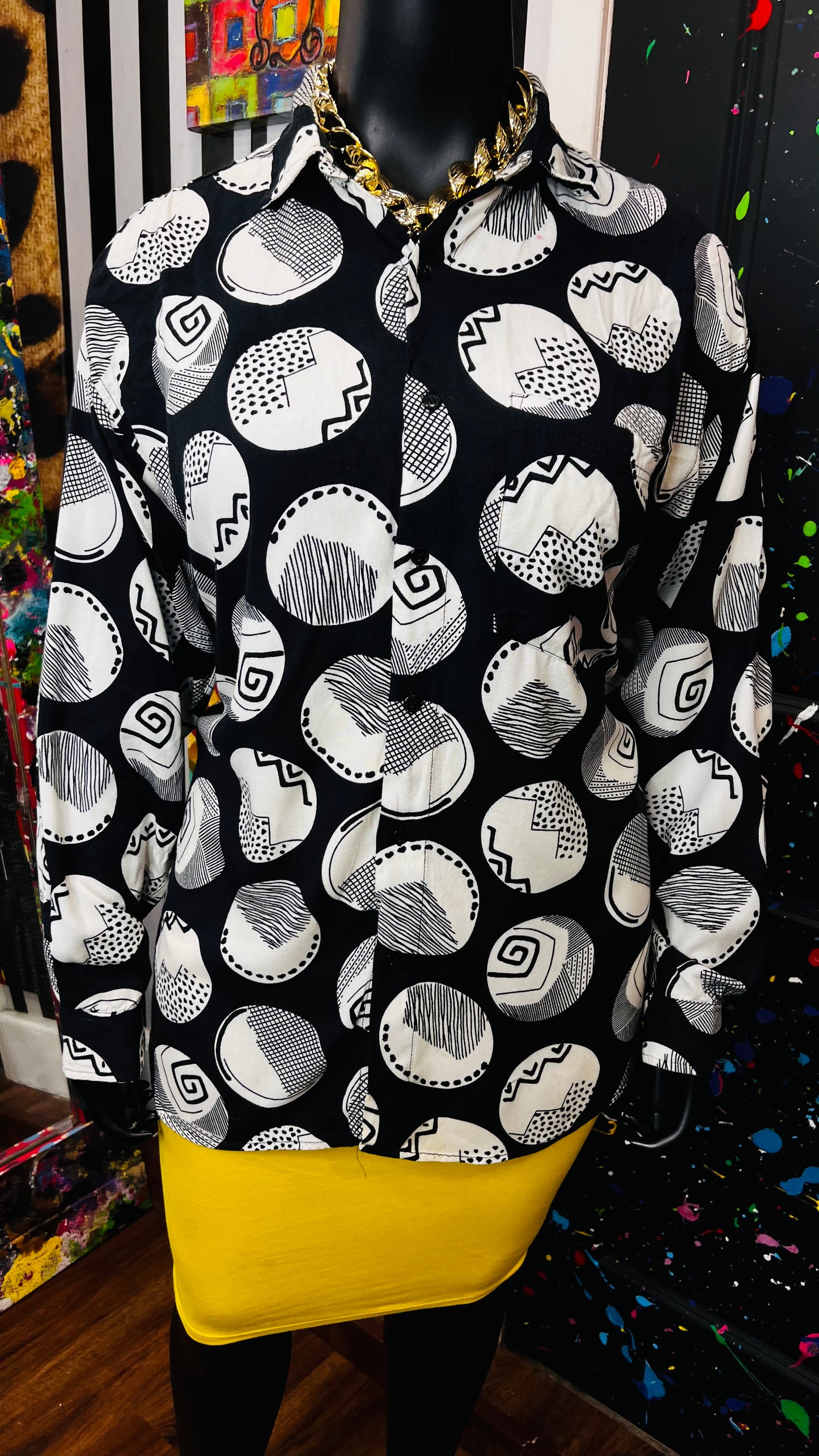 Vintage Black & White Circle Blouse (20)