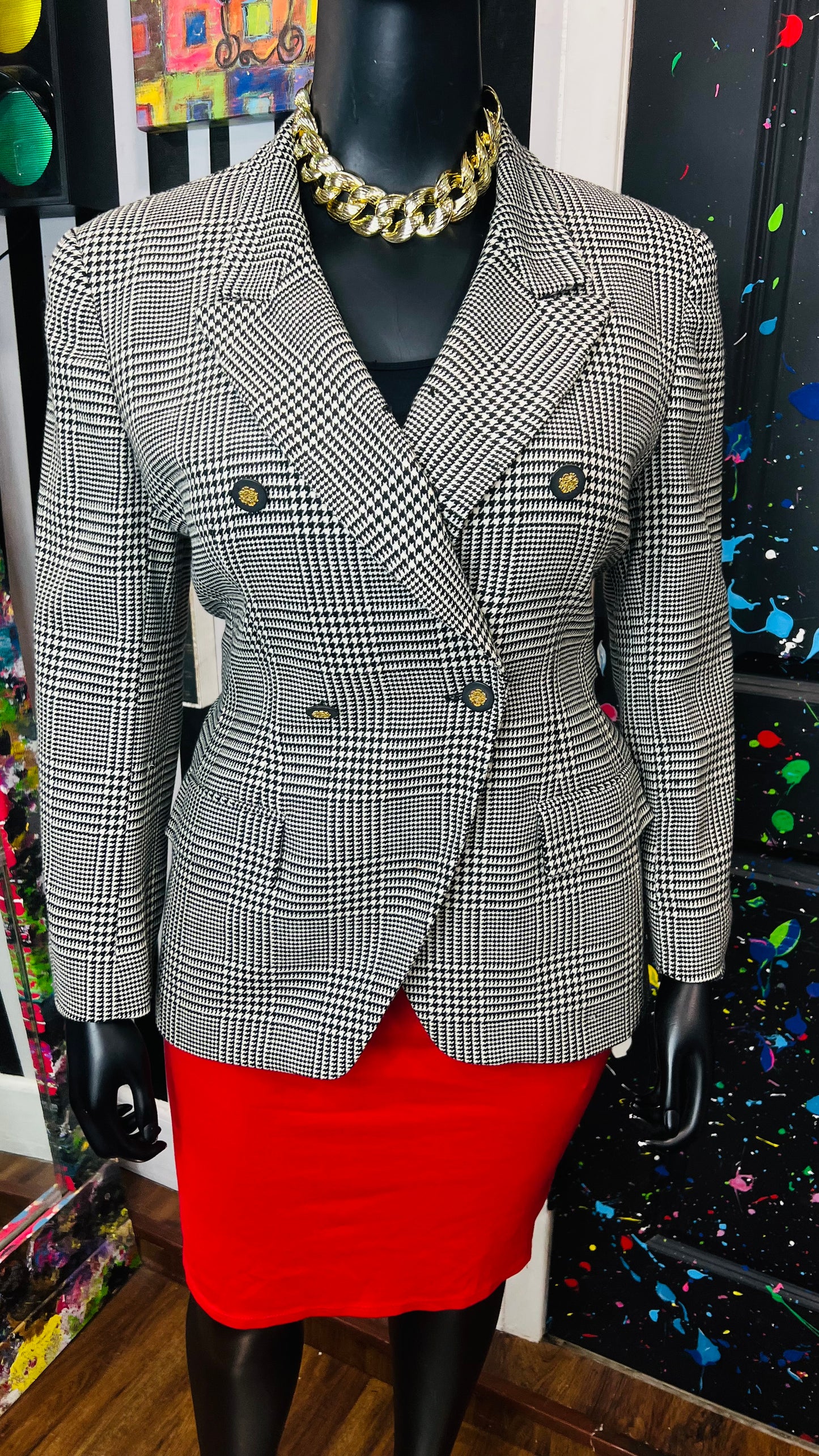 Vintage Houndstooth Blazer W/ Gold & Black Buttons (16)