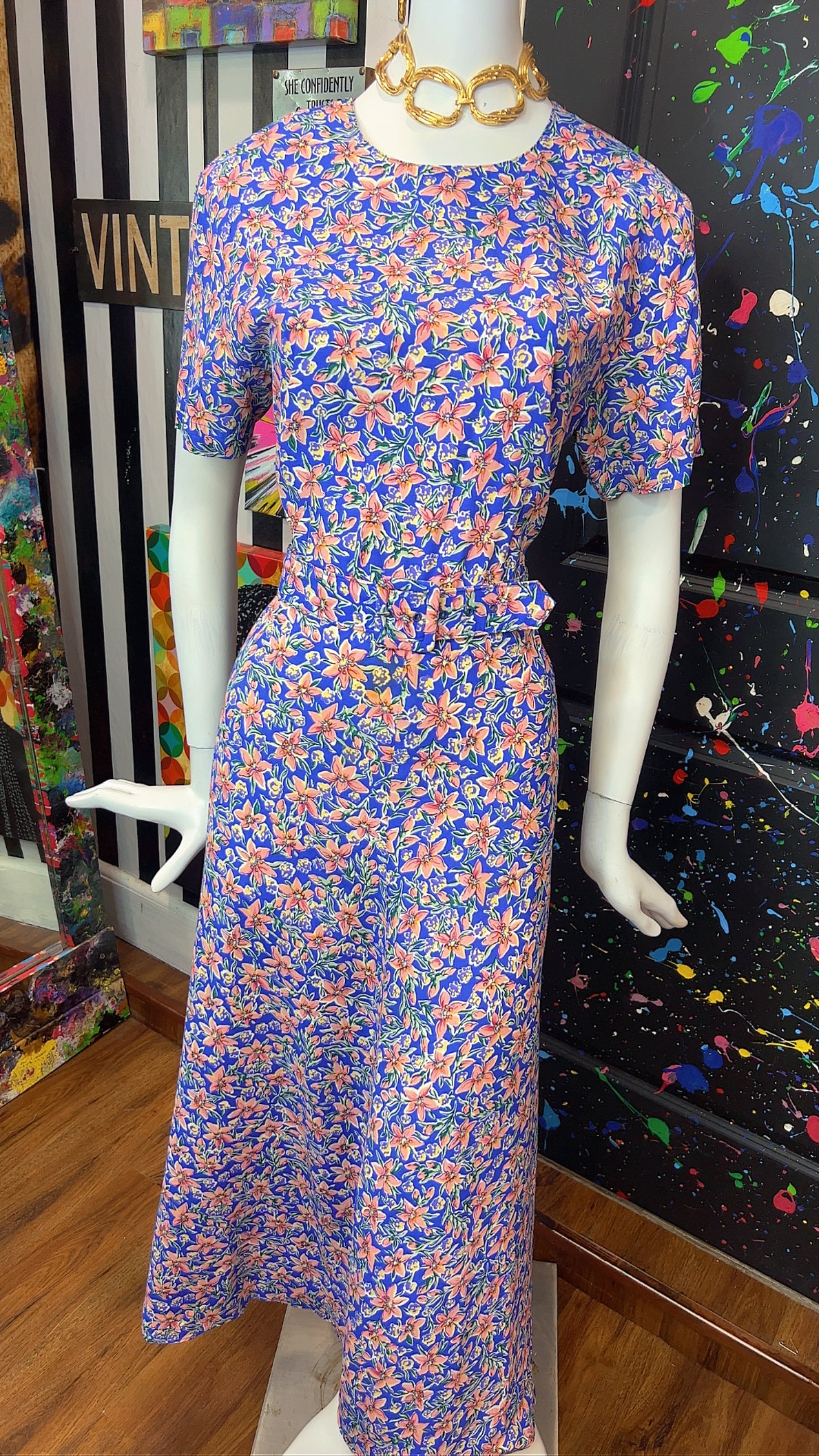Vintage Floral Dress w/ Belt (14)