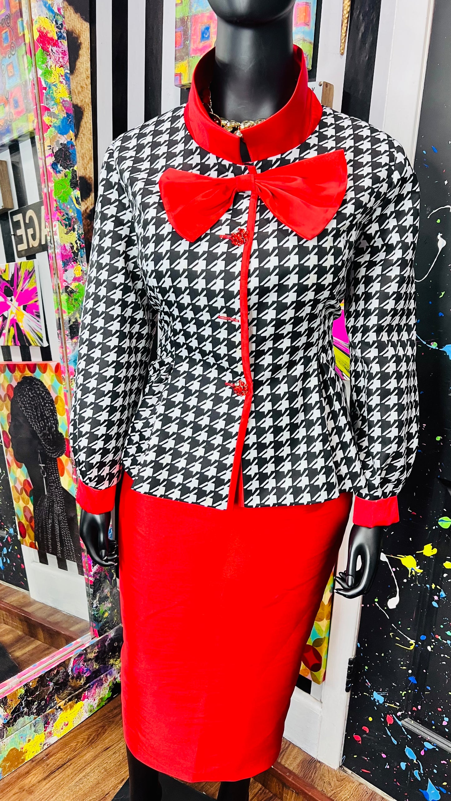 Houndstooth Peplum Waist Skirt Suit (18W)