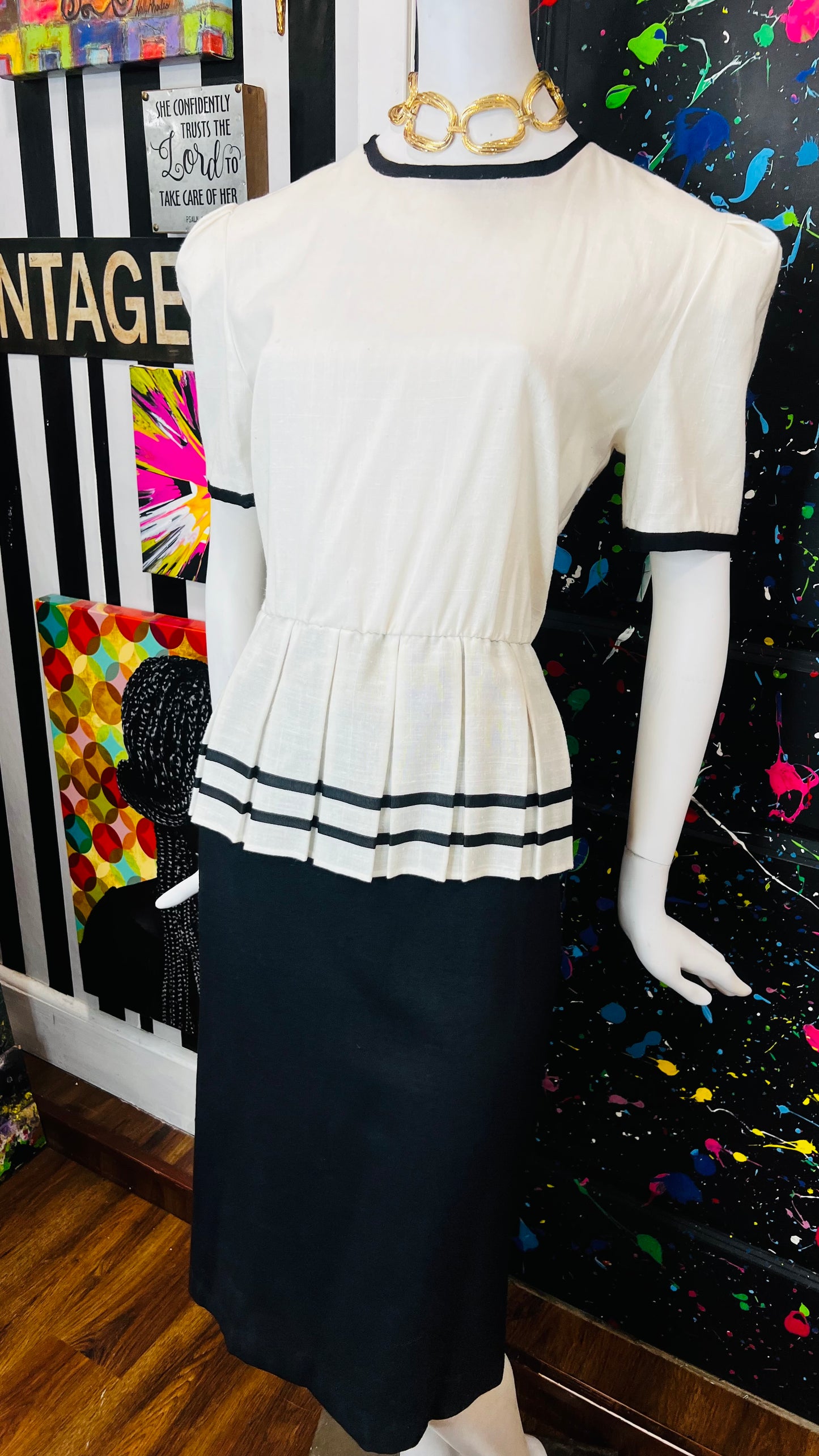 Vintage Black & White Dress (16)