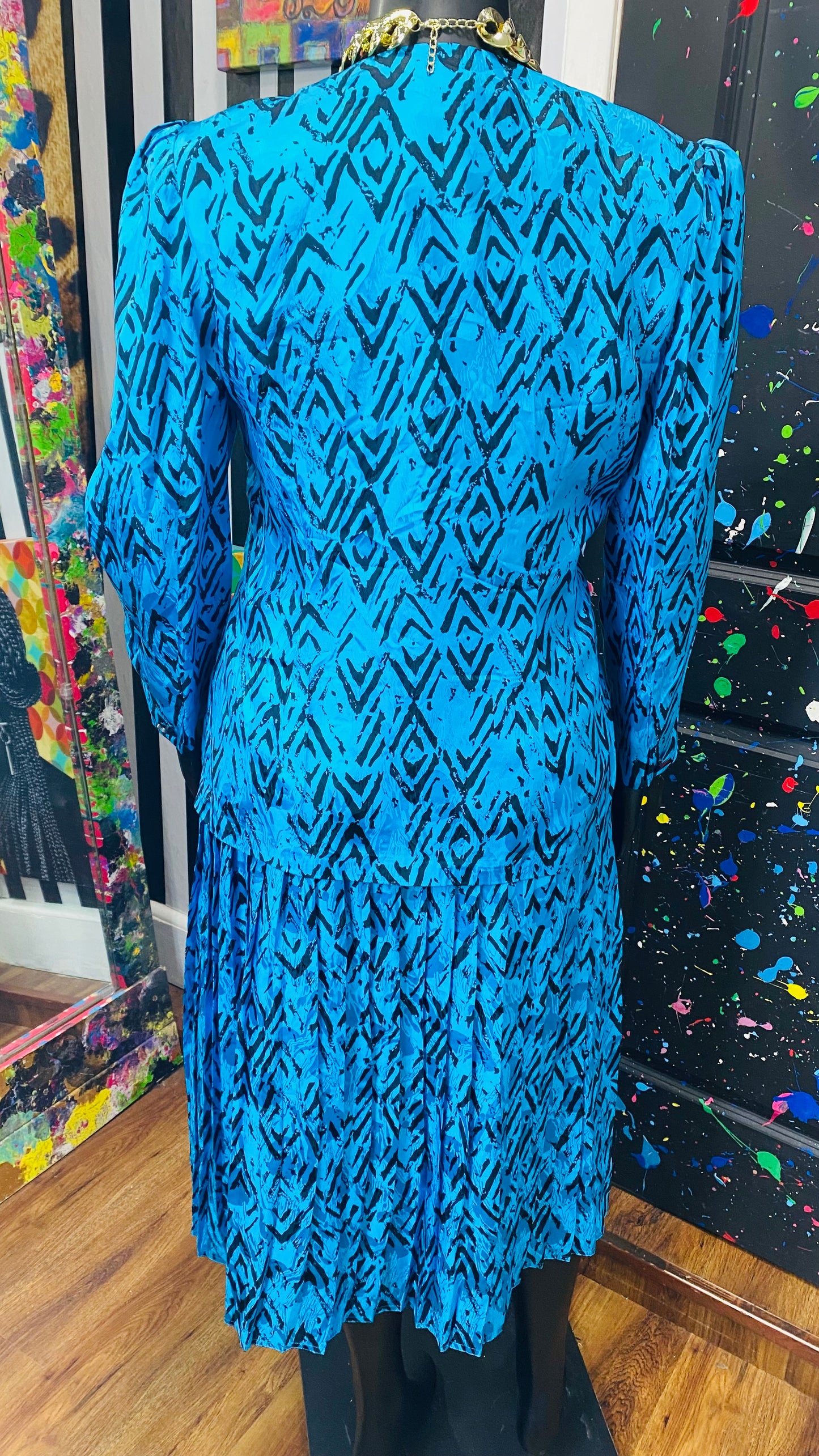 Vintage 100% Silk Skirt Suit (14)