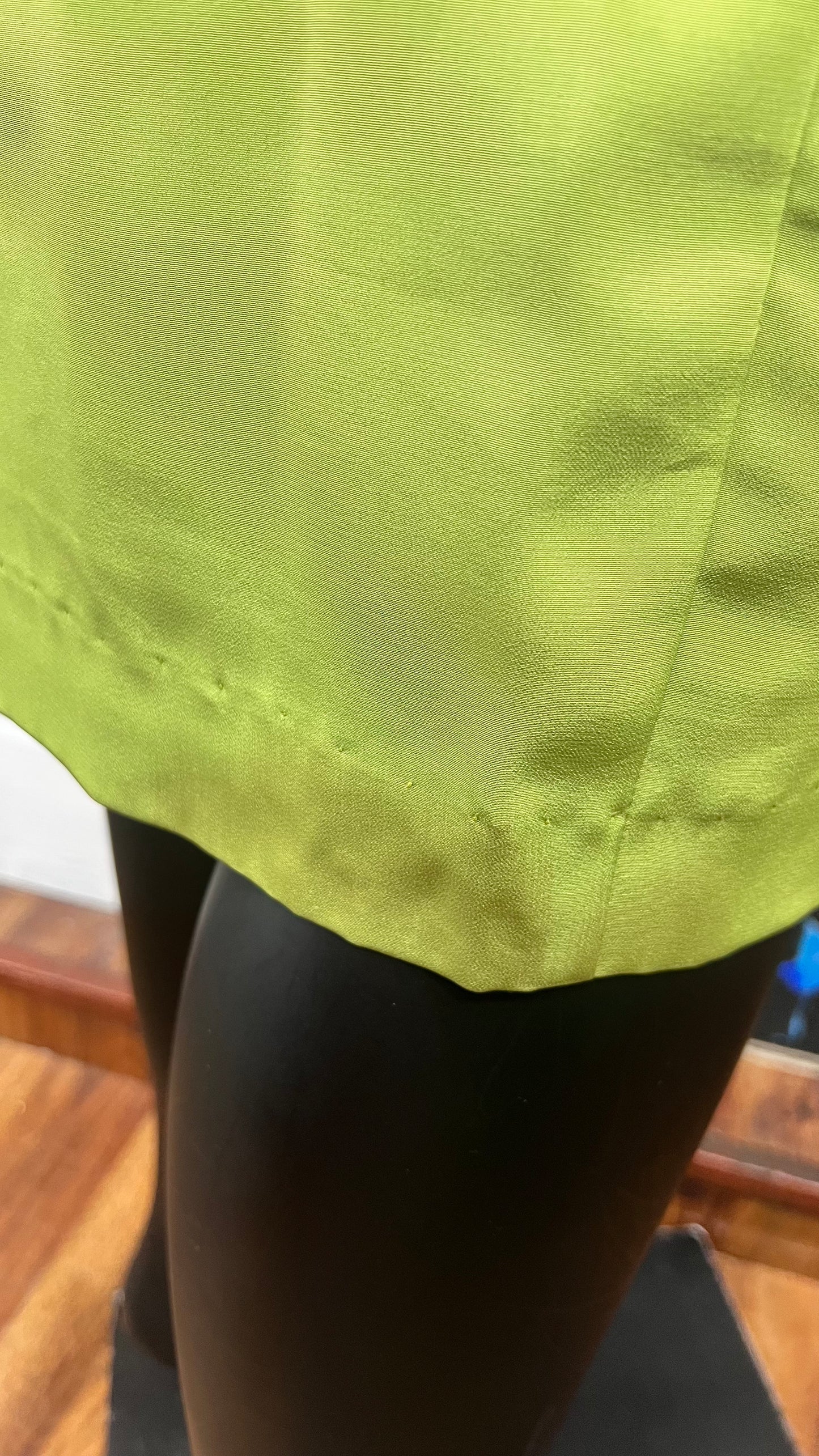 Vintage 100% Silk Green Skirt Suit (14)