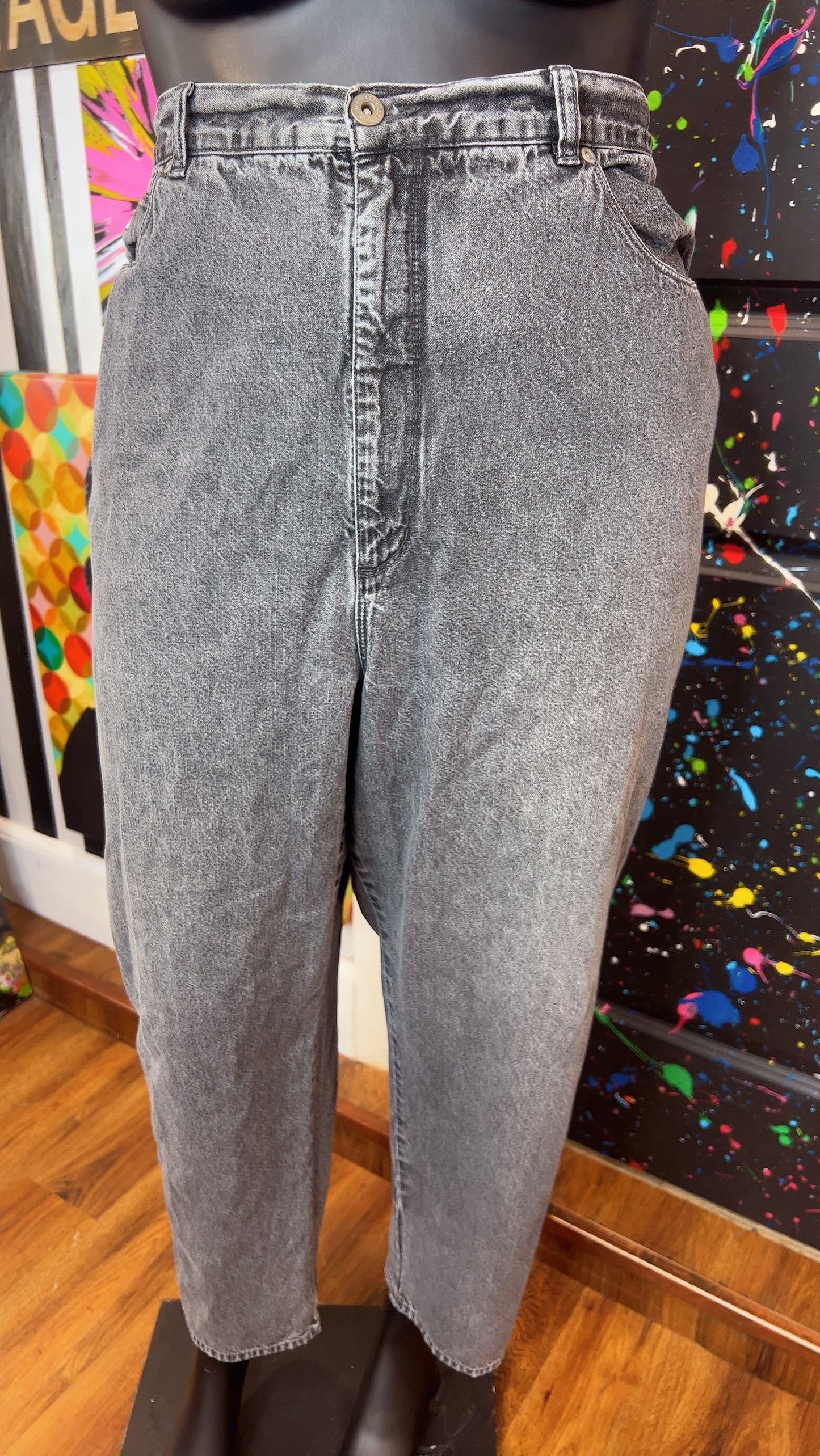 Vintage Ashley Grayish Black Mom Jeans (24W)