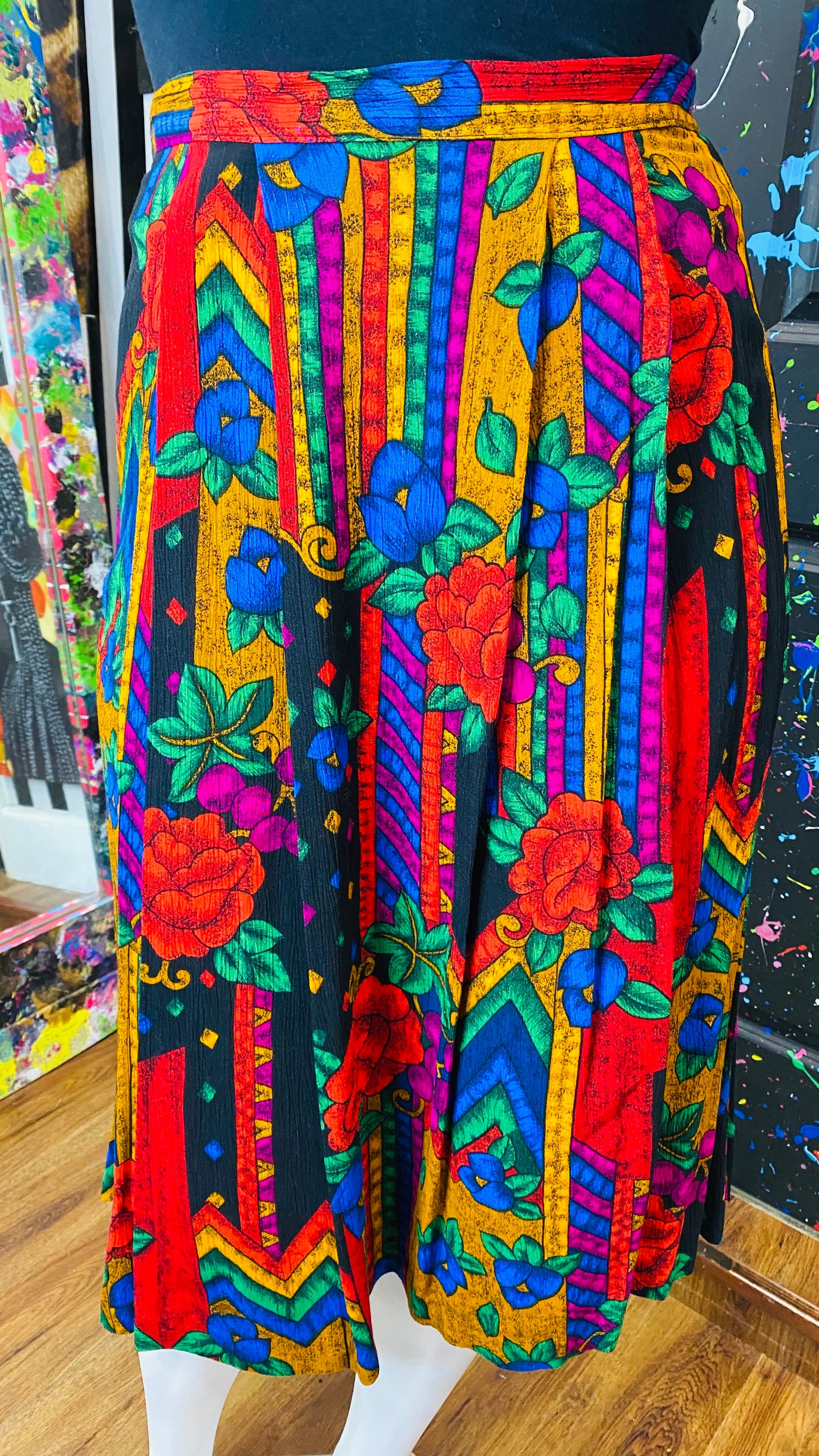 Vintage Vibrant Skirt Set (16/18)
