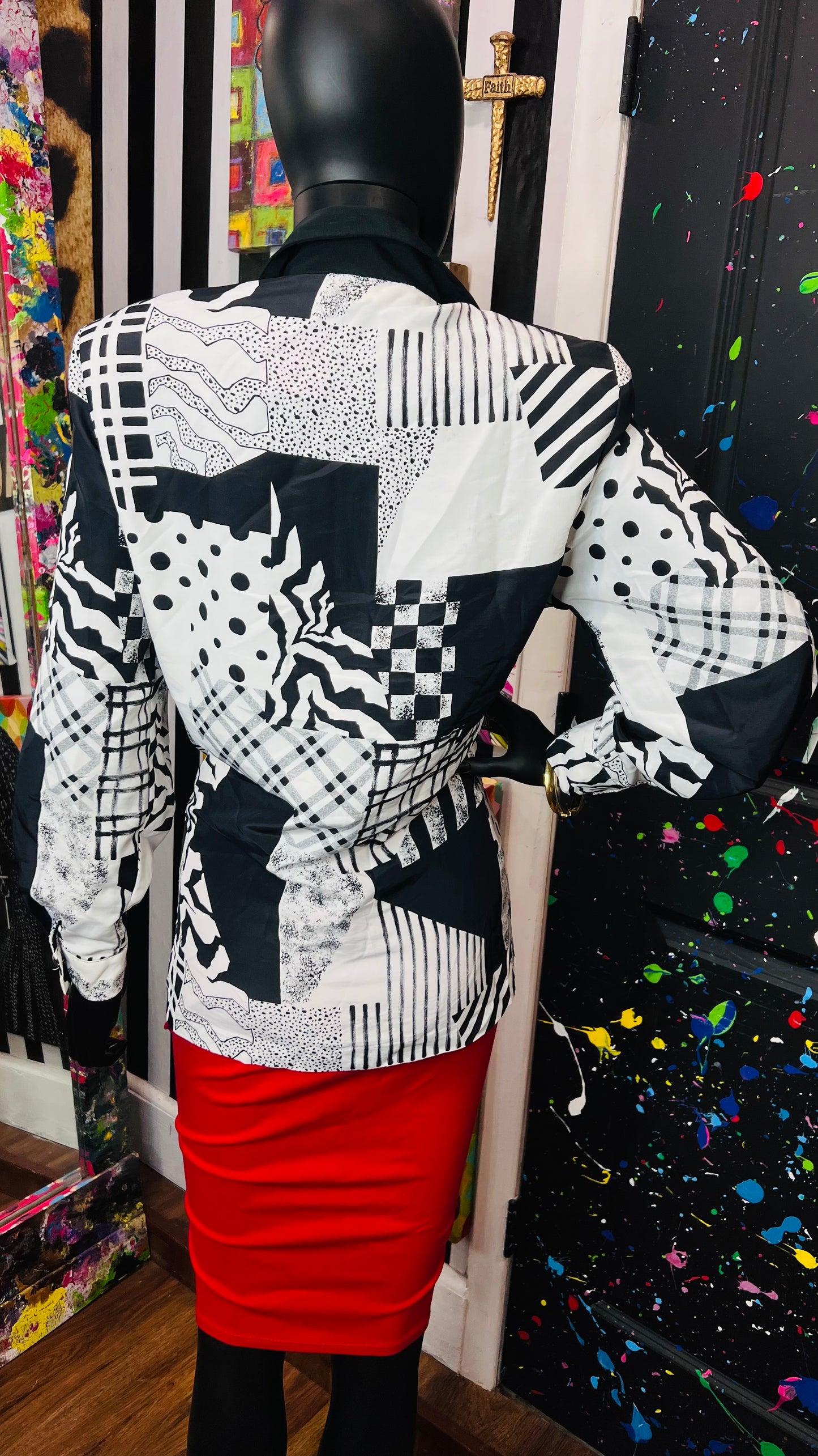Vintage Black & White Abstract Blouse (14)
