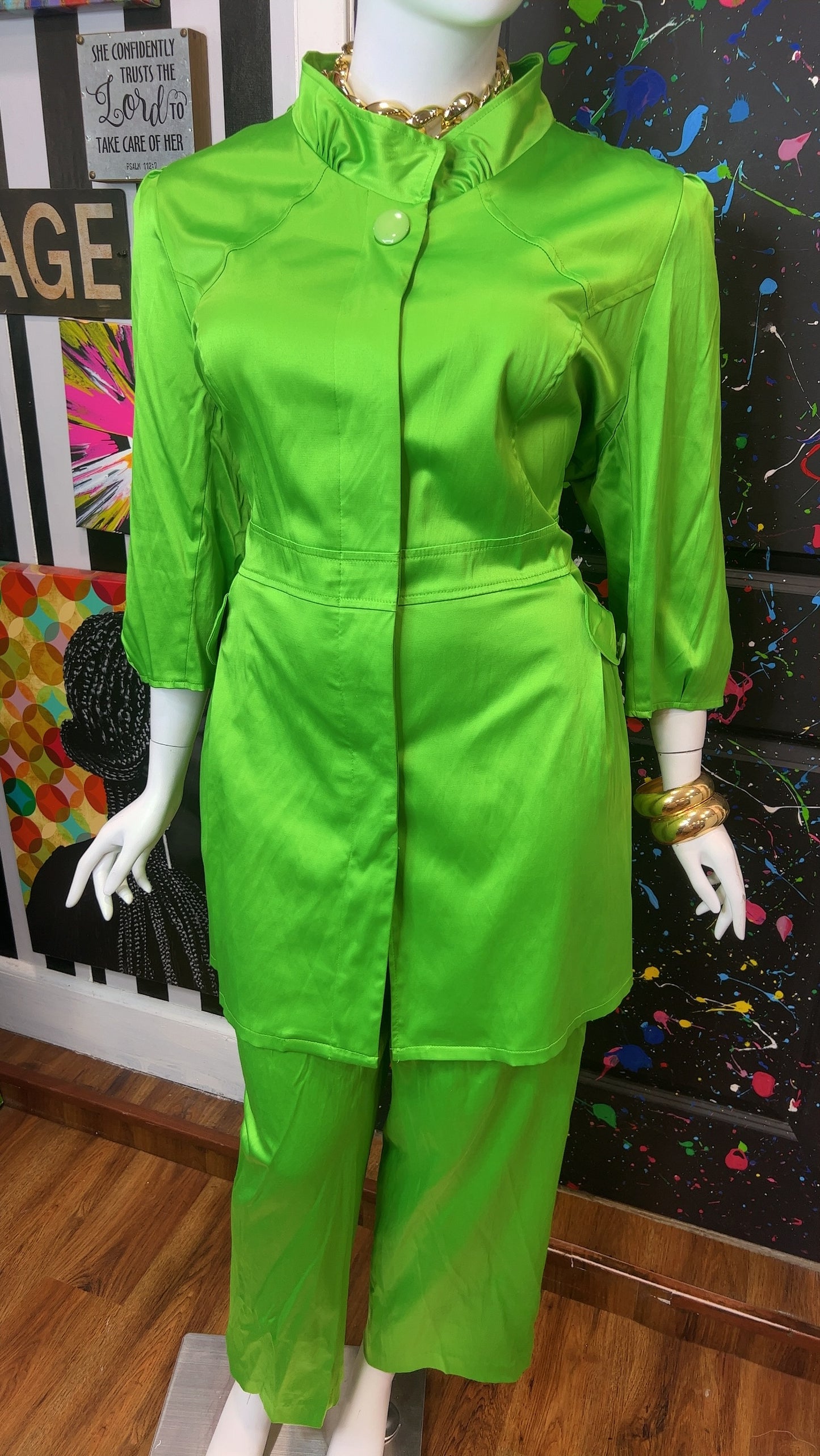 Vintage Vibrant Green Pants Set (24)