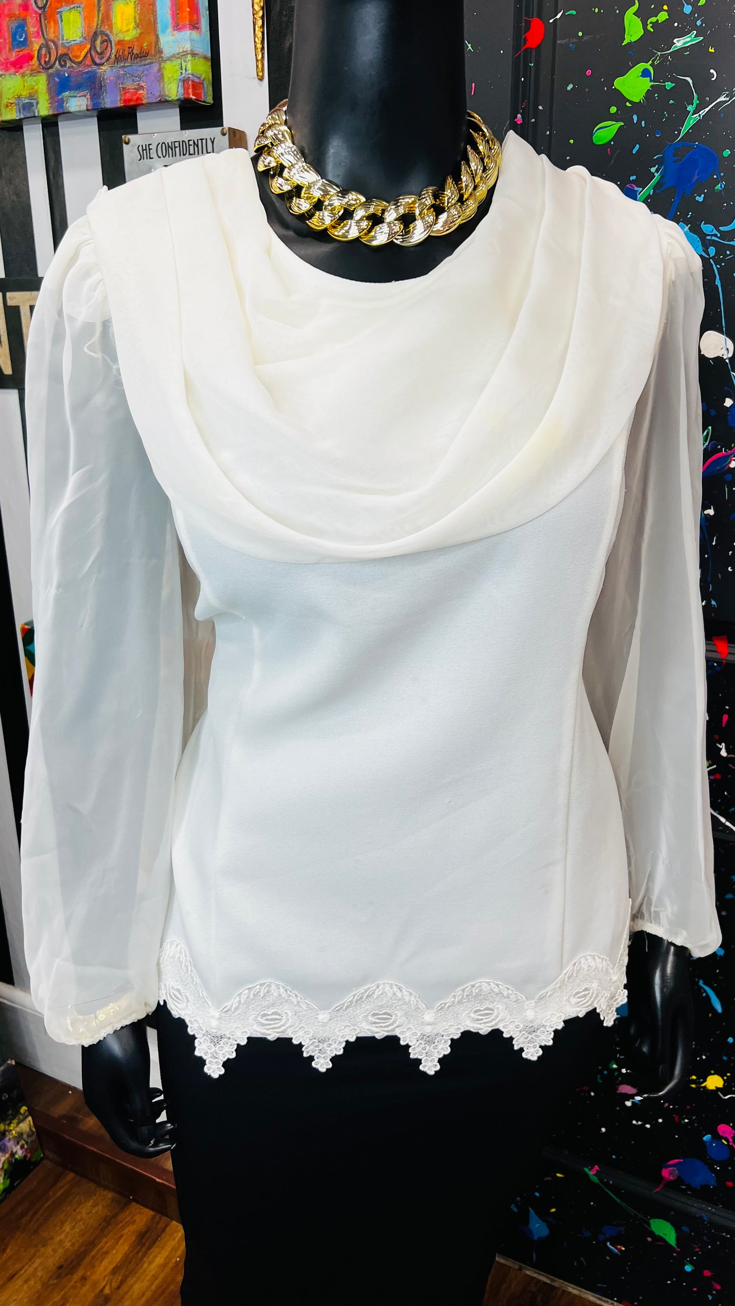 Vintage Classic Blouse (20)