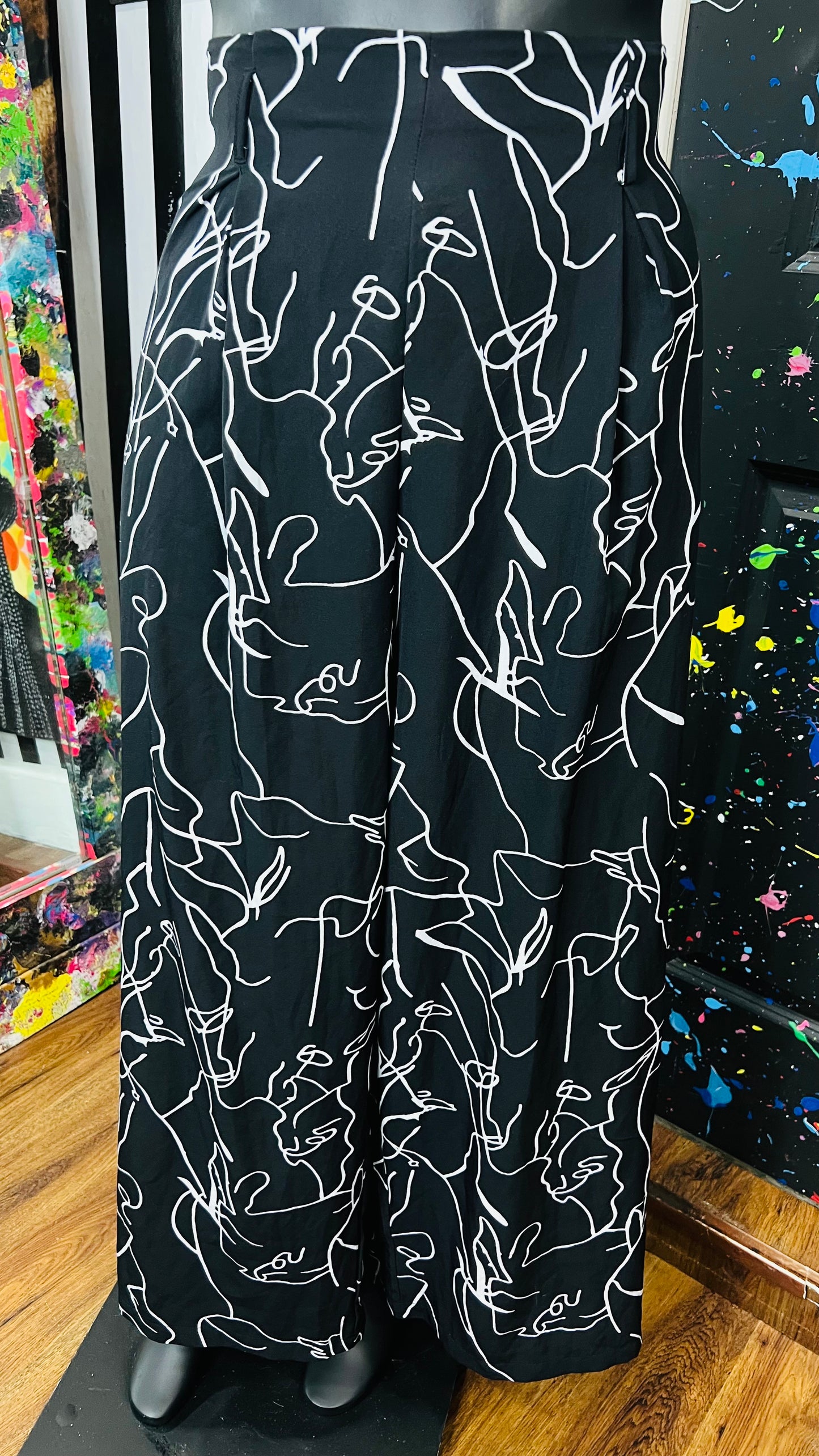 Vintage Inspired Black & White Wide Legged High Waist Pants (18)