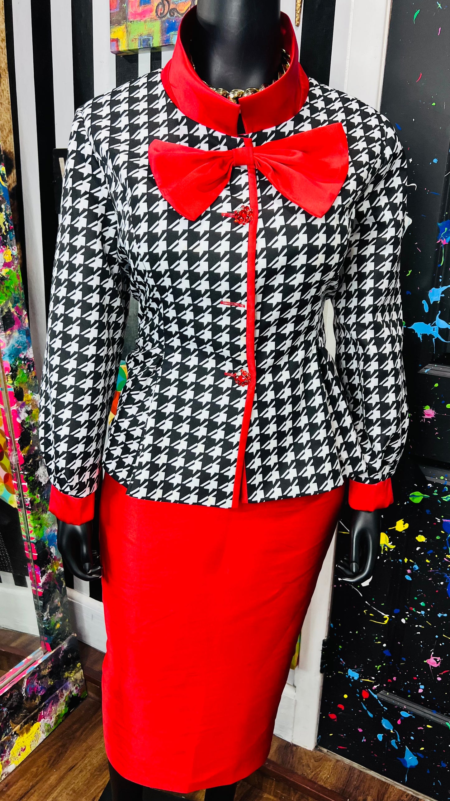 Houndstooth Peplum Waist Skirt Suit (18W)
