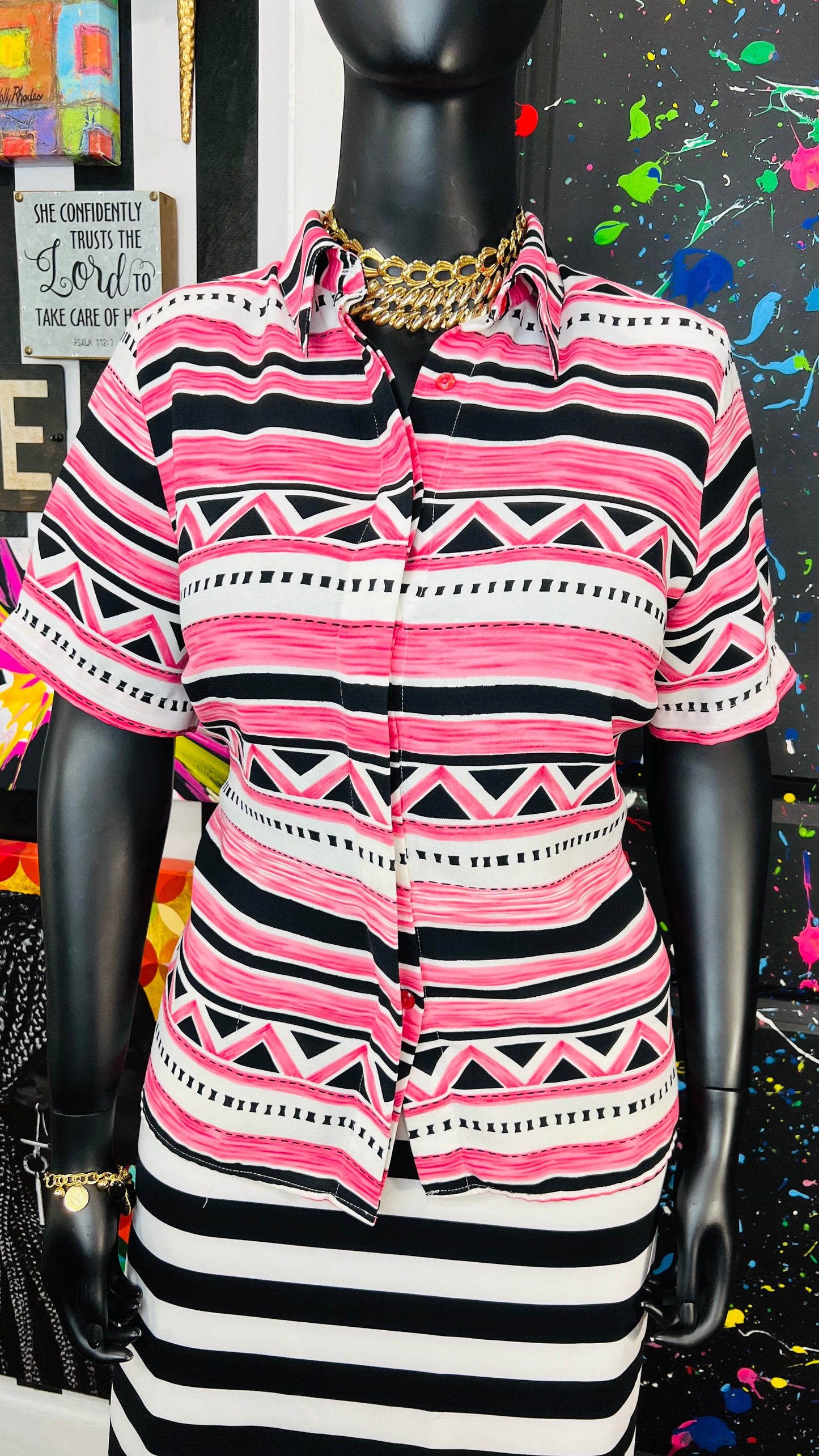Vintage Pink & White Tribal Print Blouse (16W)
