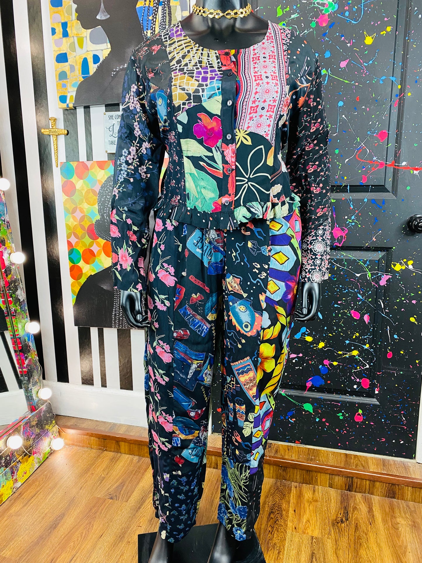 Vintage Scared Threads Pants Set