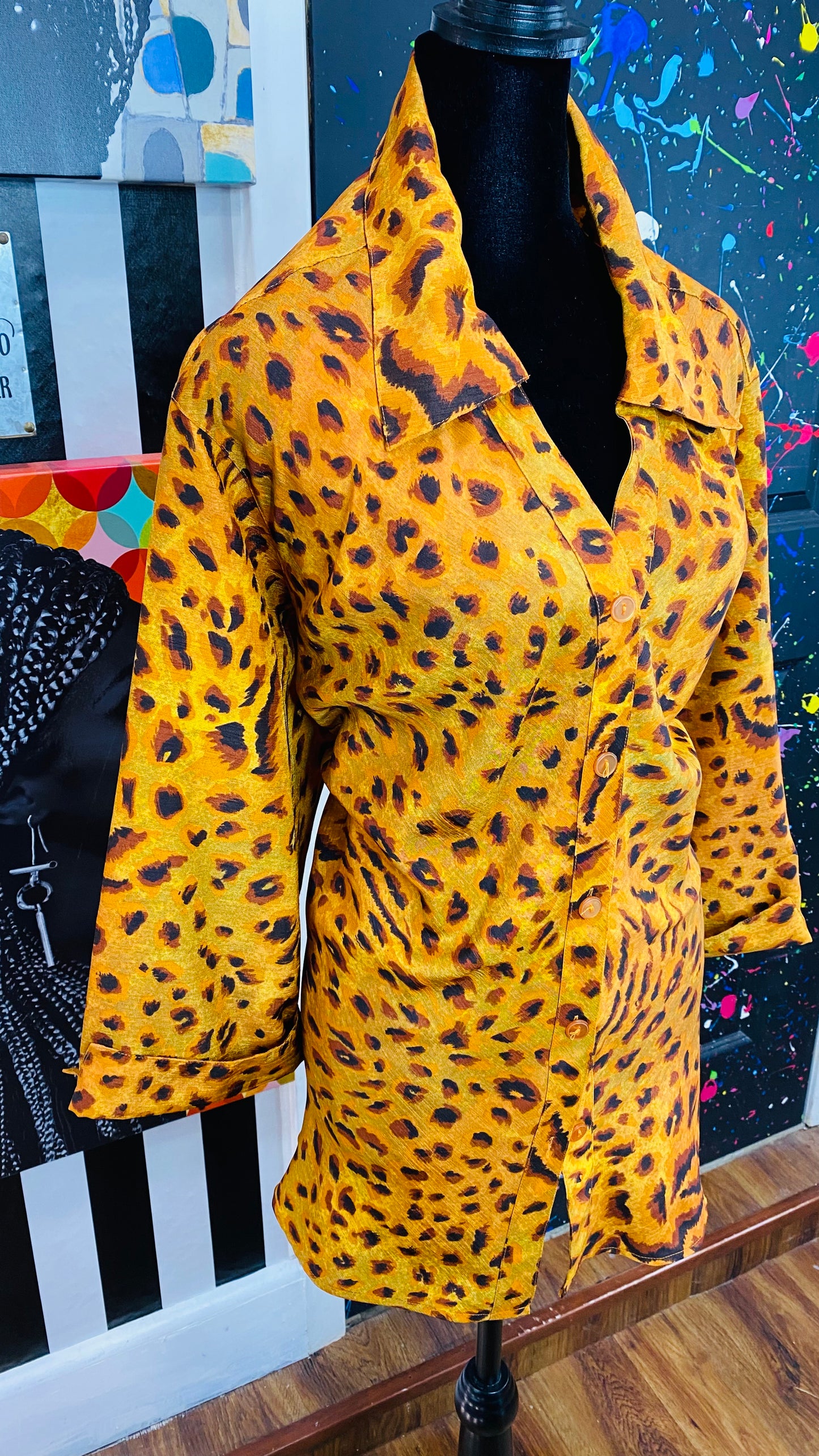 Vintage 3/4 Sleeve Cheetah Print Blouse