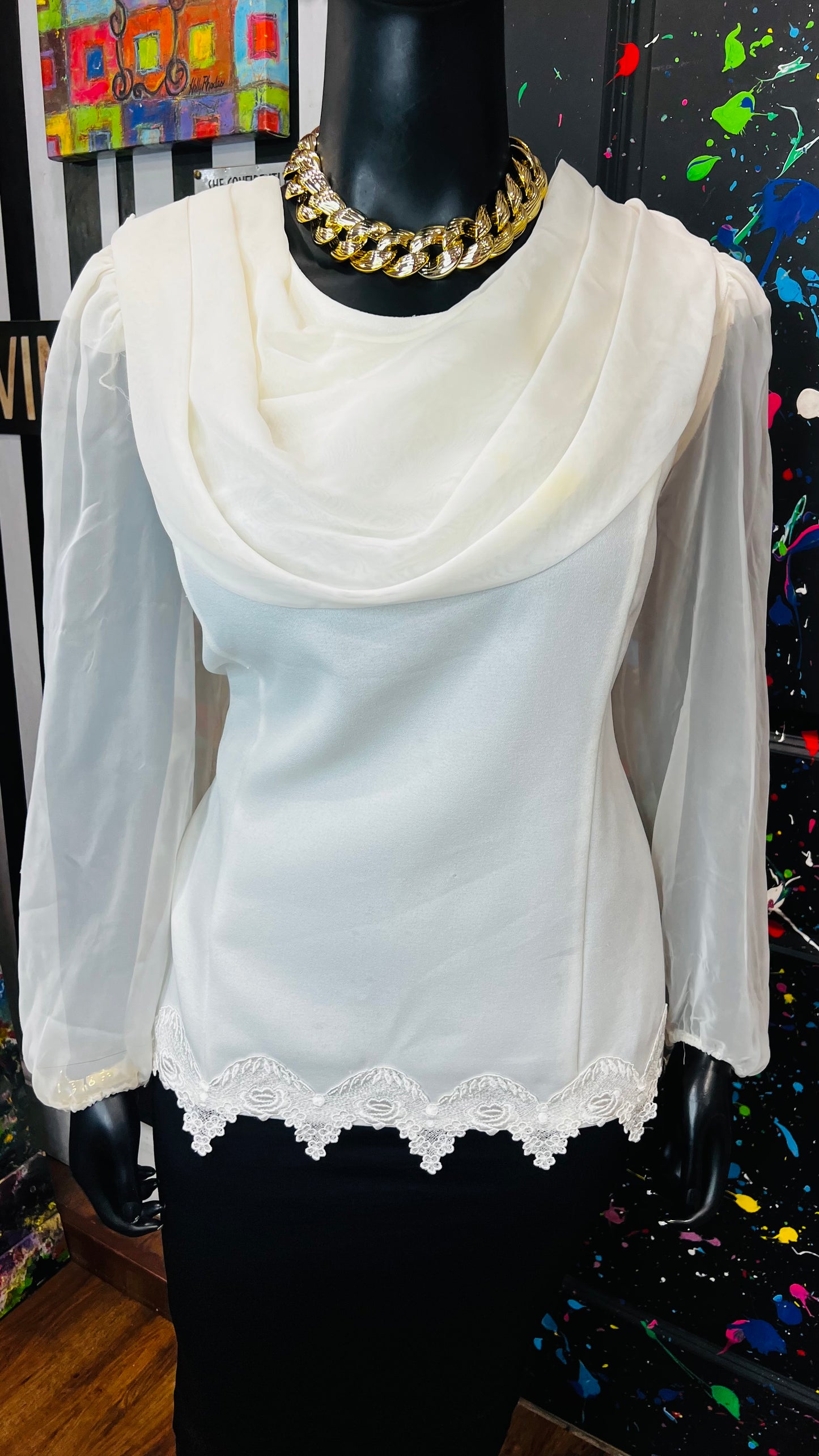 Vintage Classic Blouse (20)
