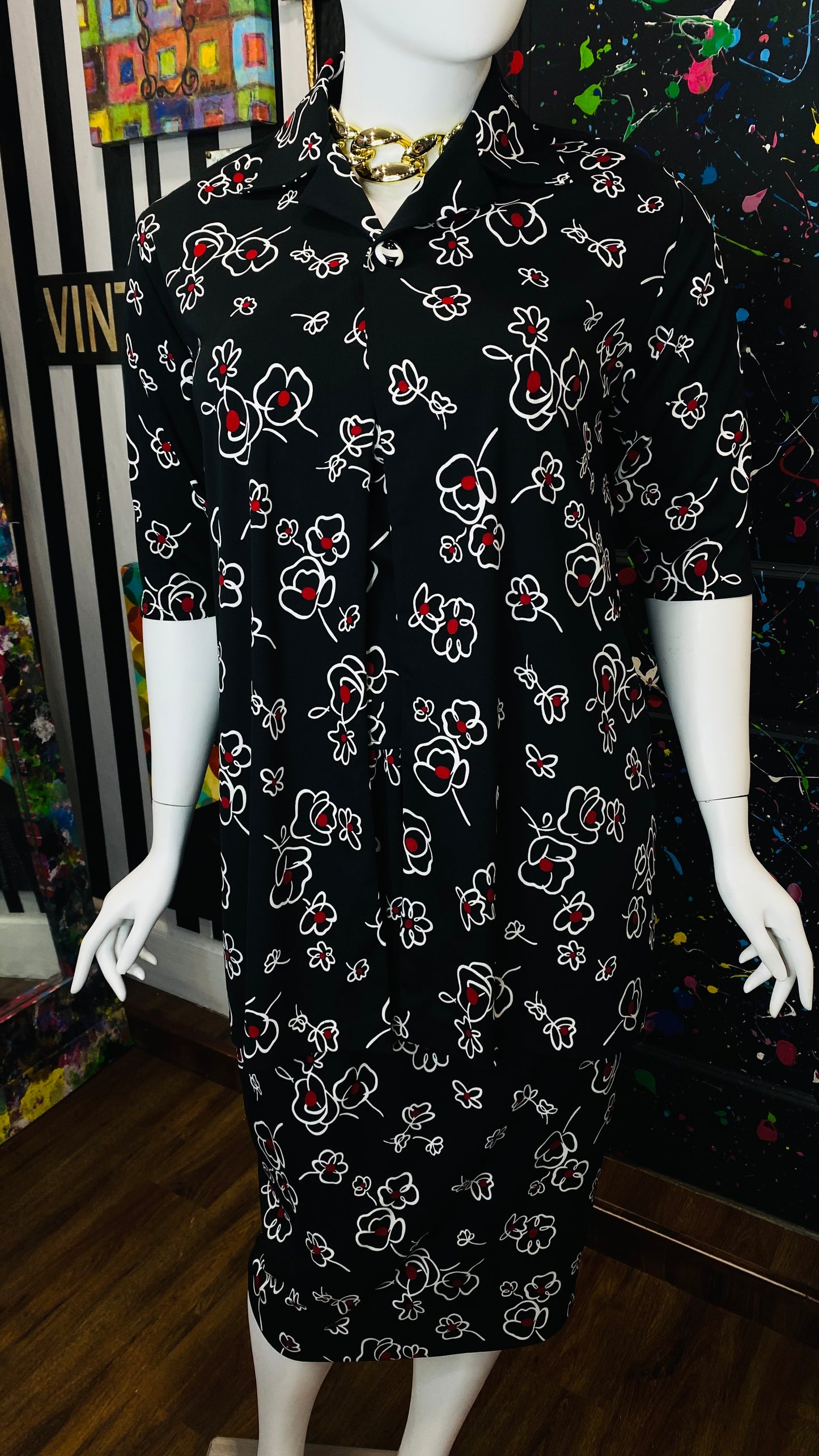 Vintage Black, White & Red Floral 3 Piece Set (18)