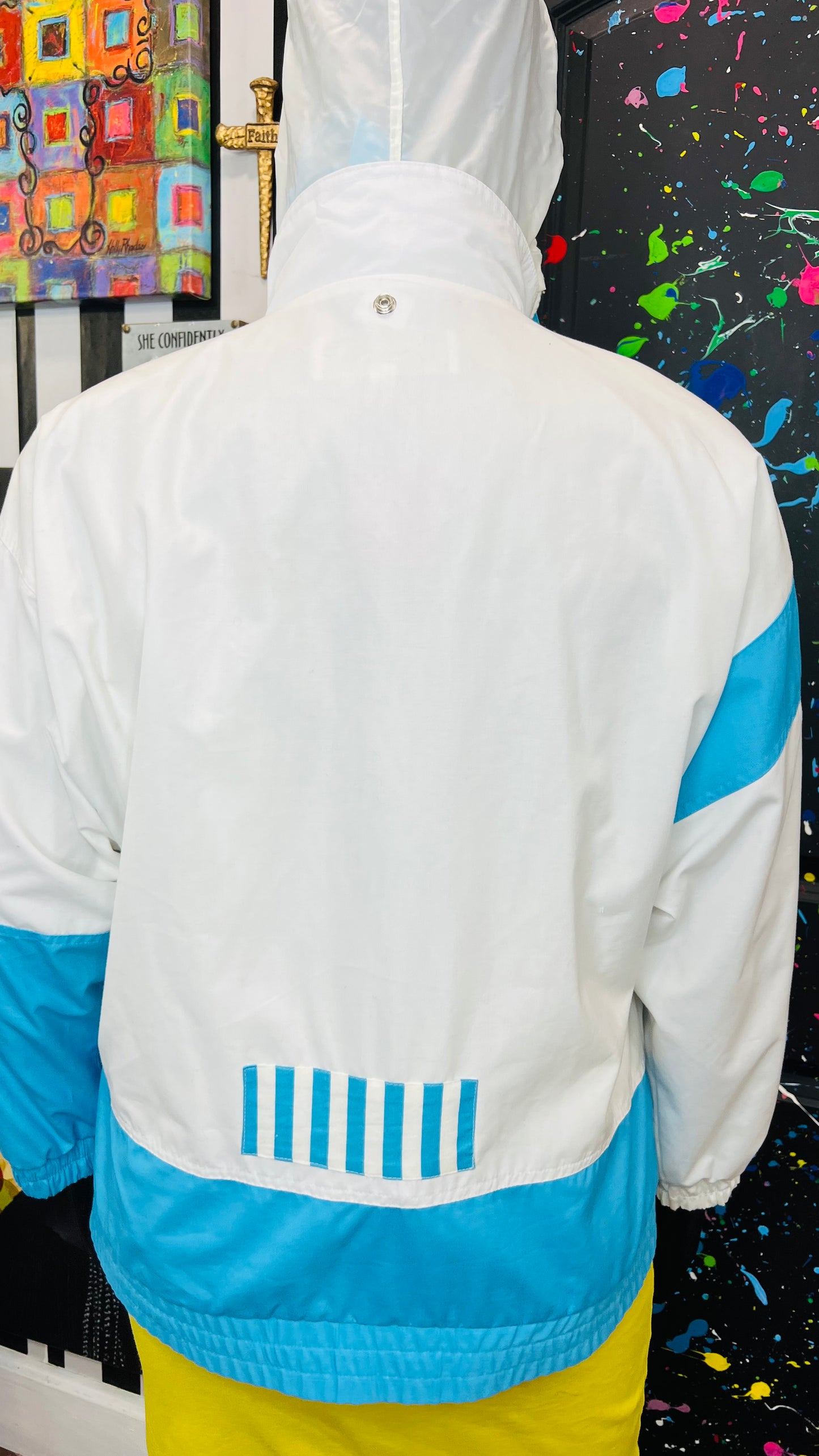 Vintage White & Blue Jacket w/ Stripes (14)