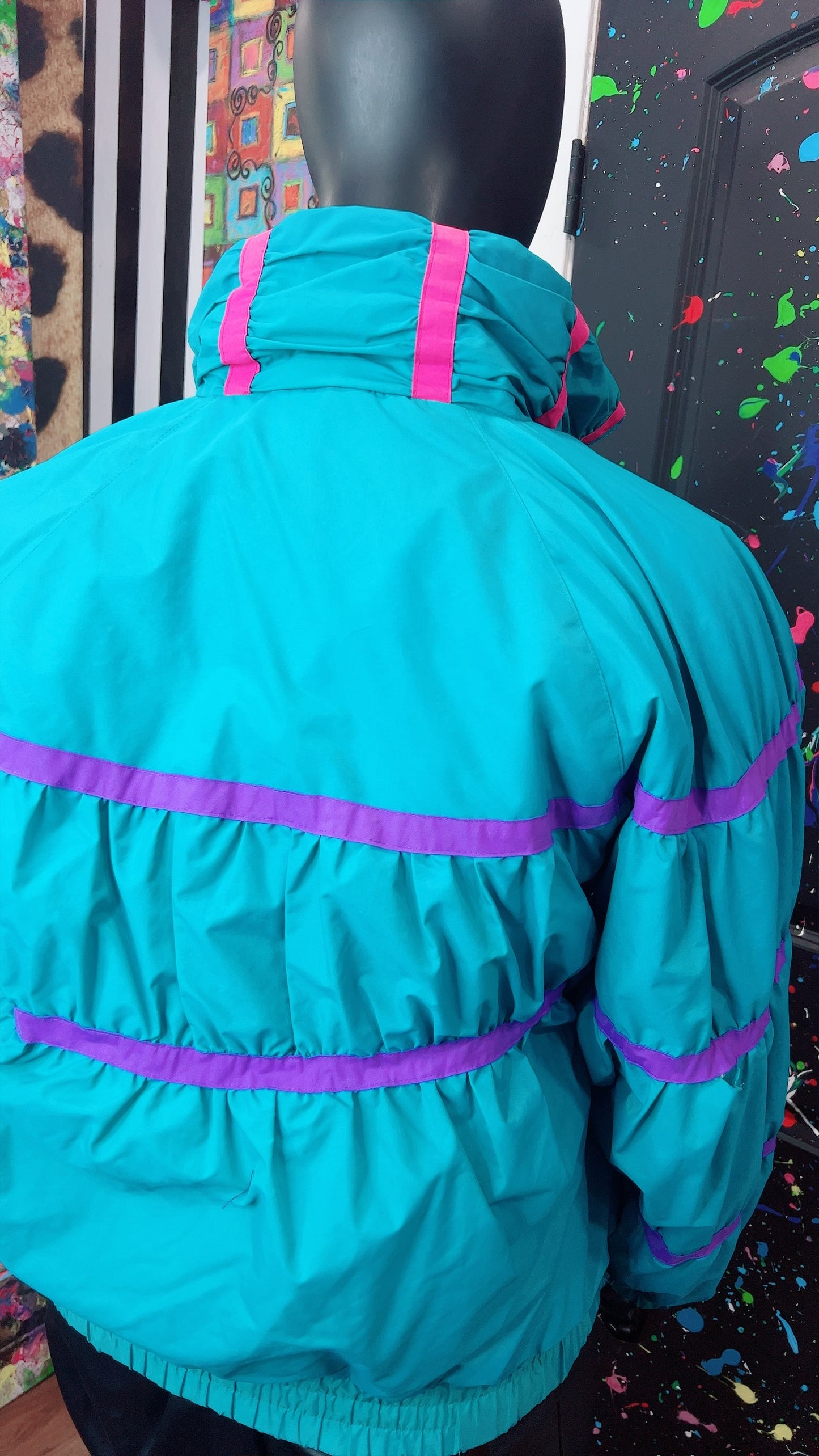 Vintage Blue, Purple & Pink Puffer Coat (18/20)