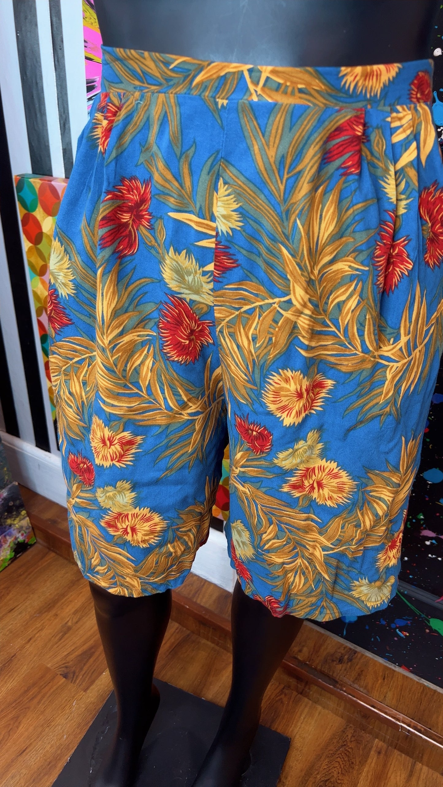 Vintage Rayon Floral Shorts (18)