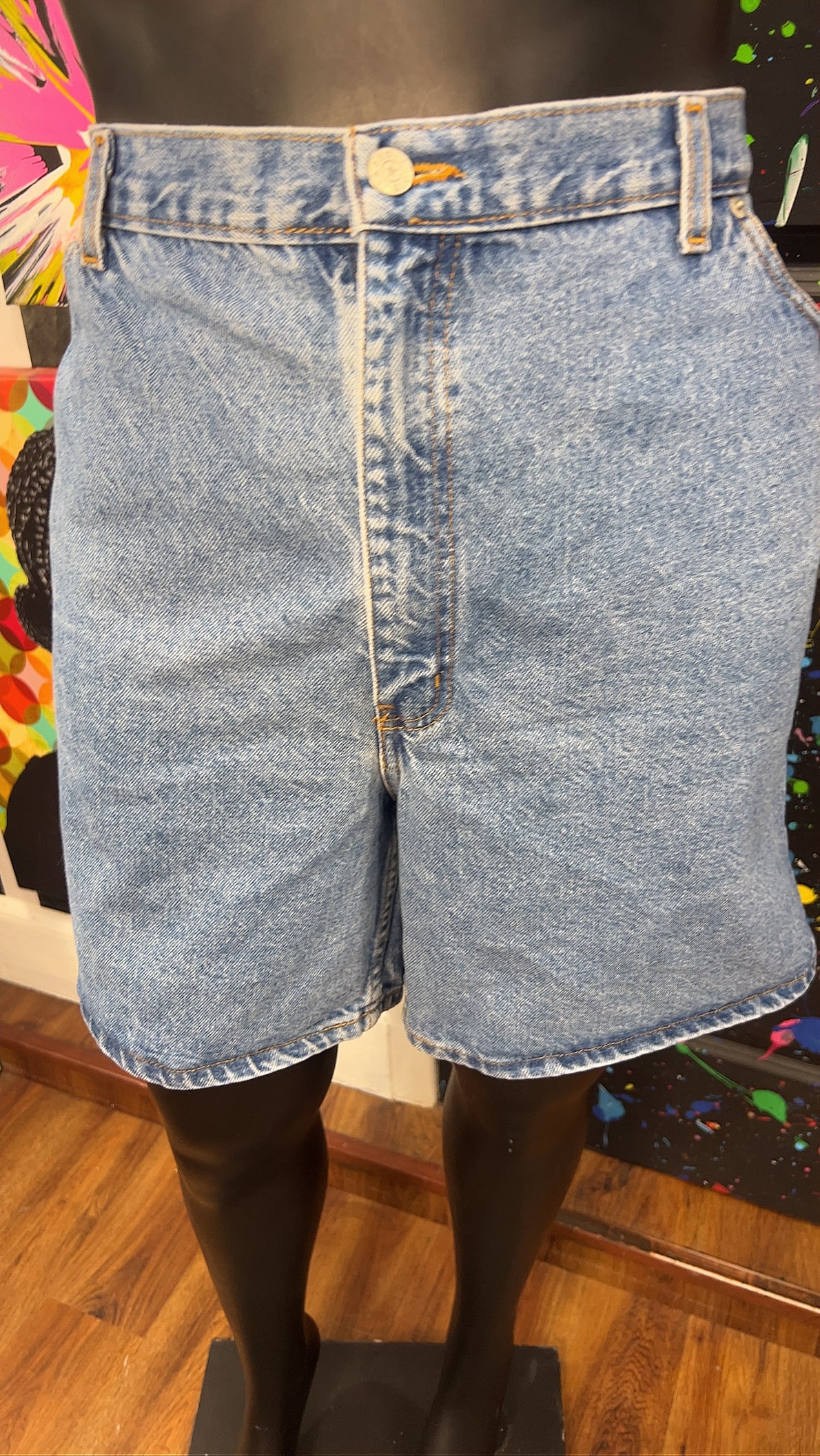 Vintage Denim Mom Shorts (24W)