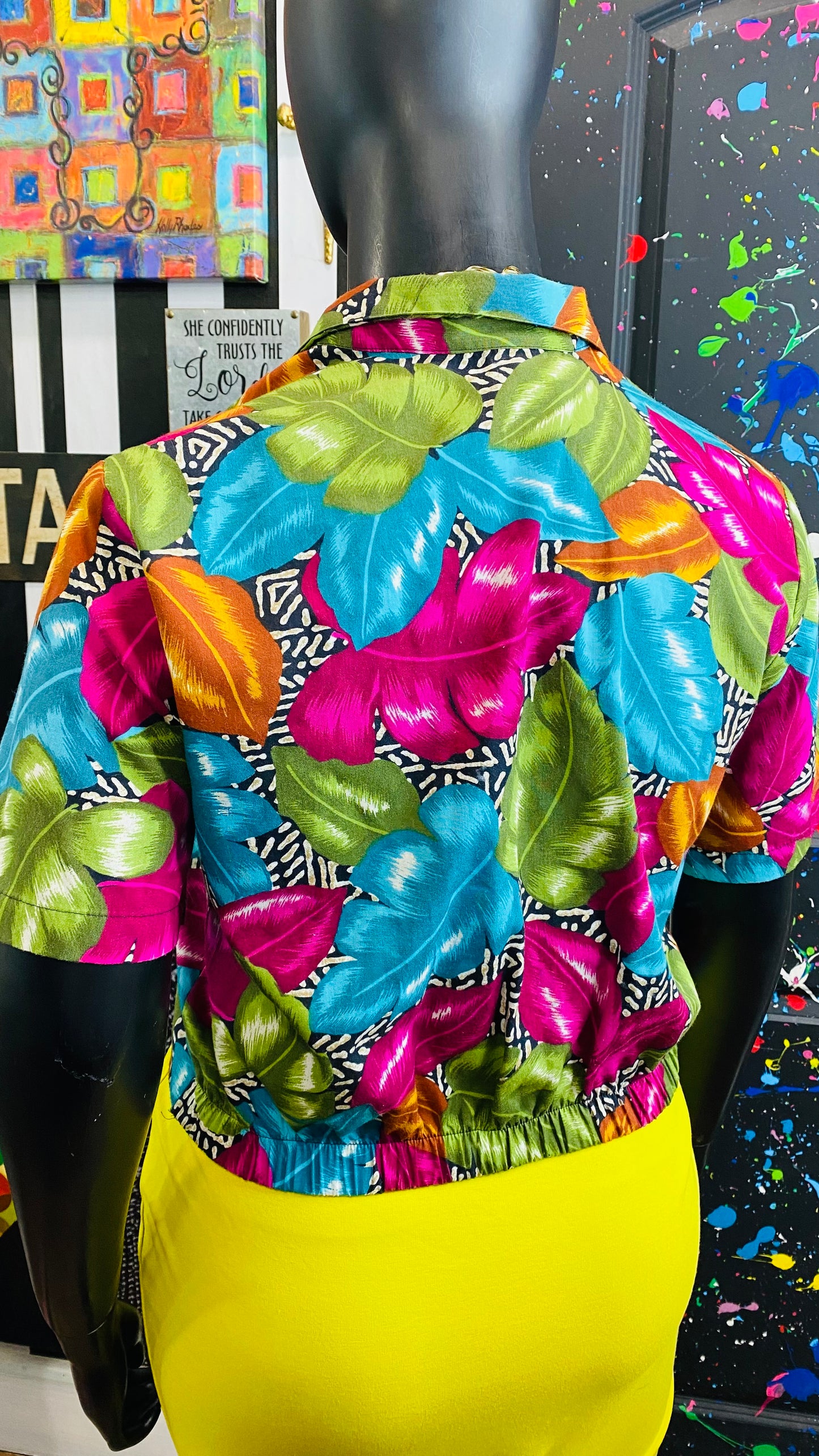 Vintage 80’s Tie Front Blouse (12)