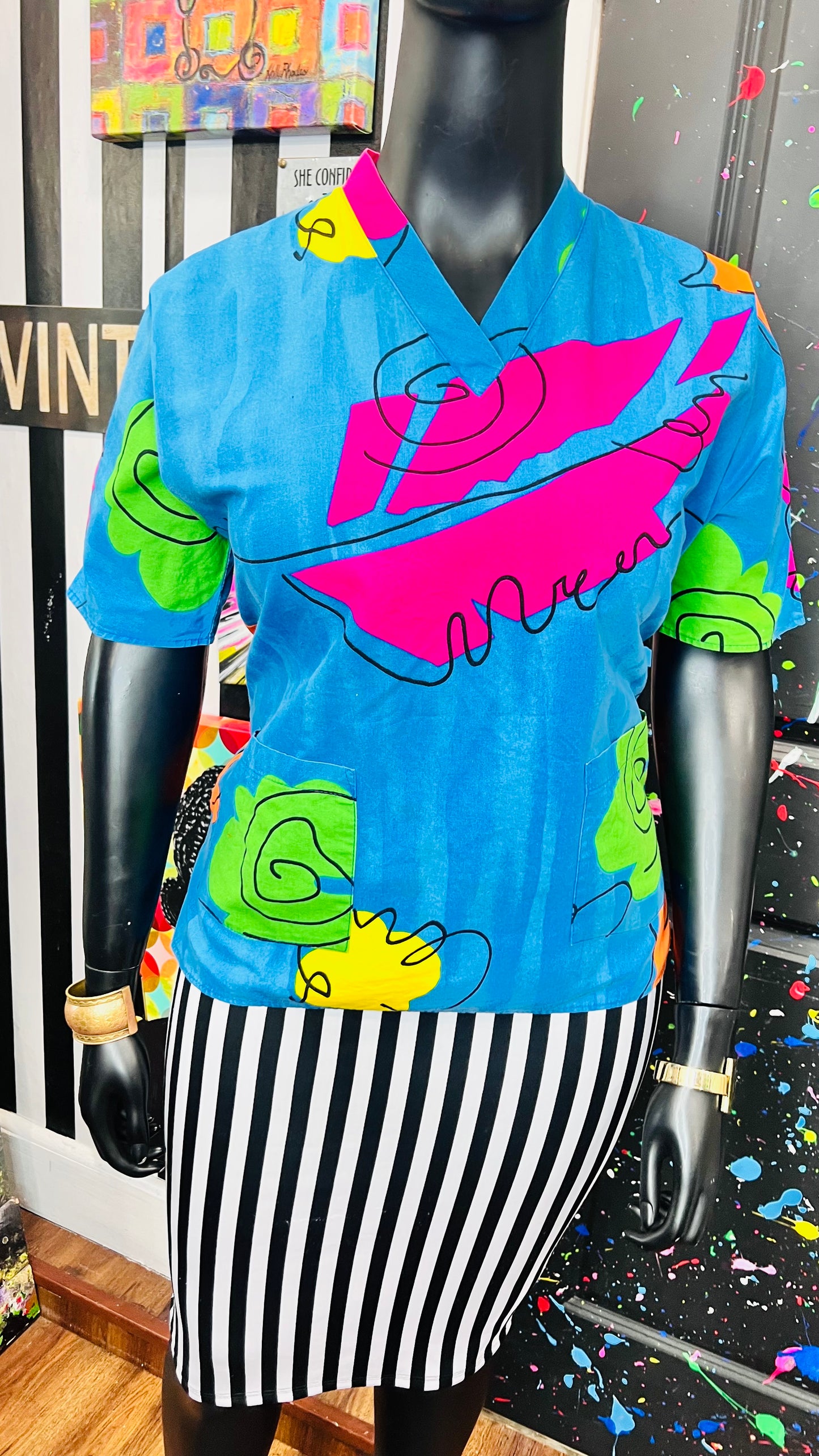 Vintage Abstact Scrub Blouse (14)