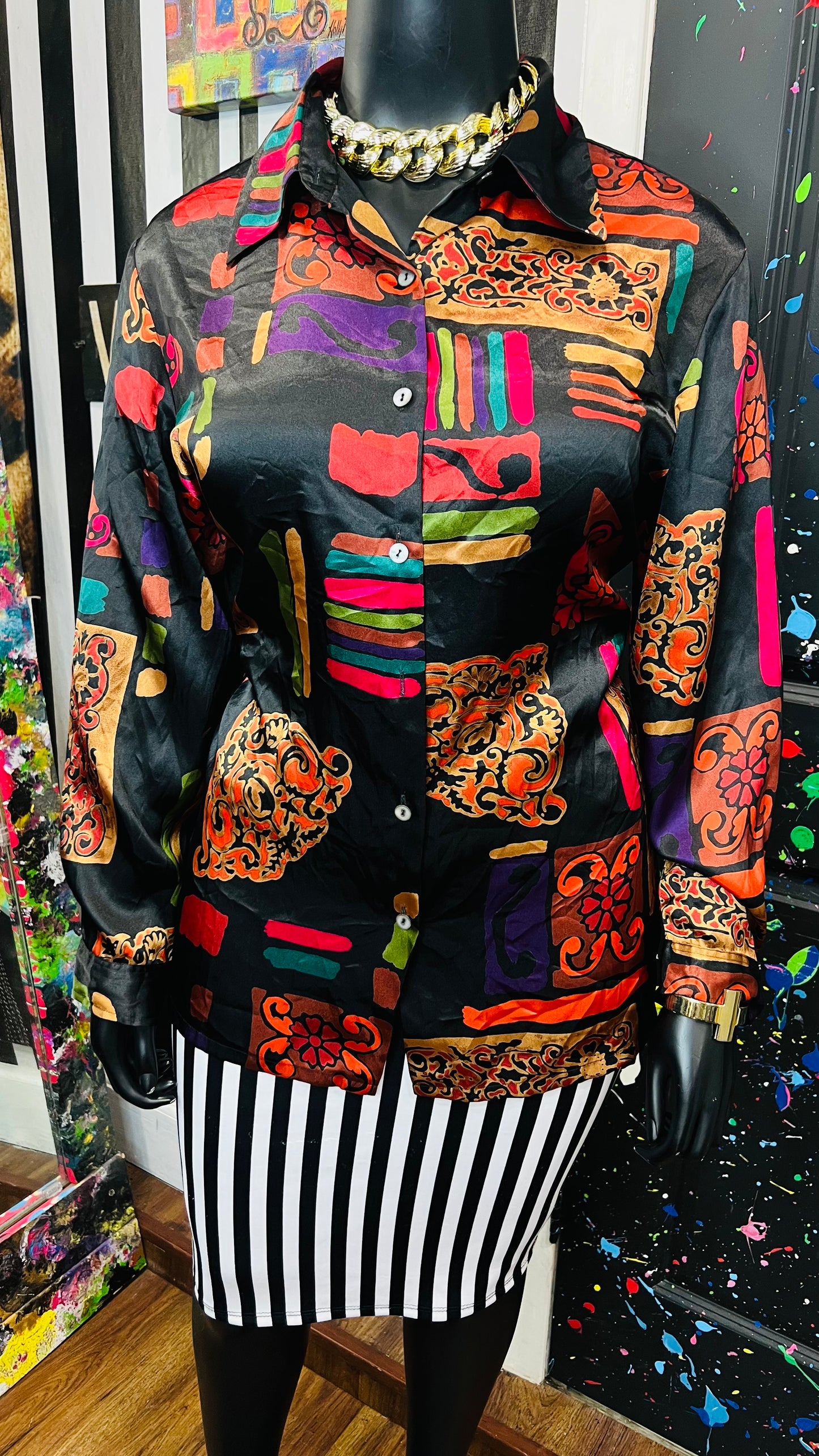 Vintage Abstract Long Sleeve Blouse (18/20)