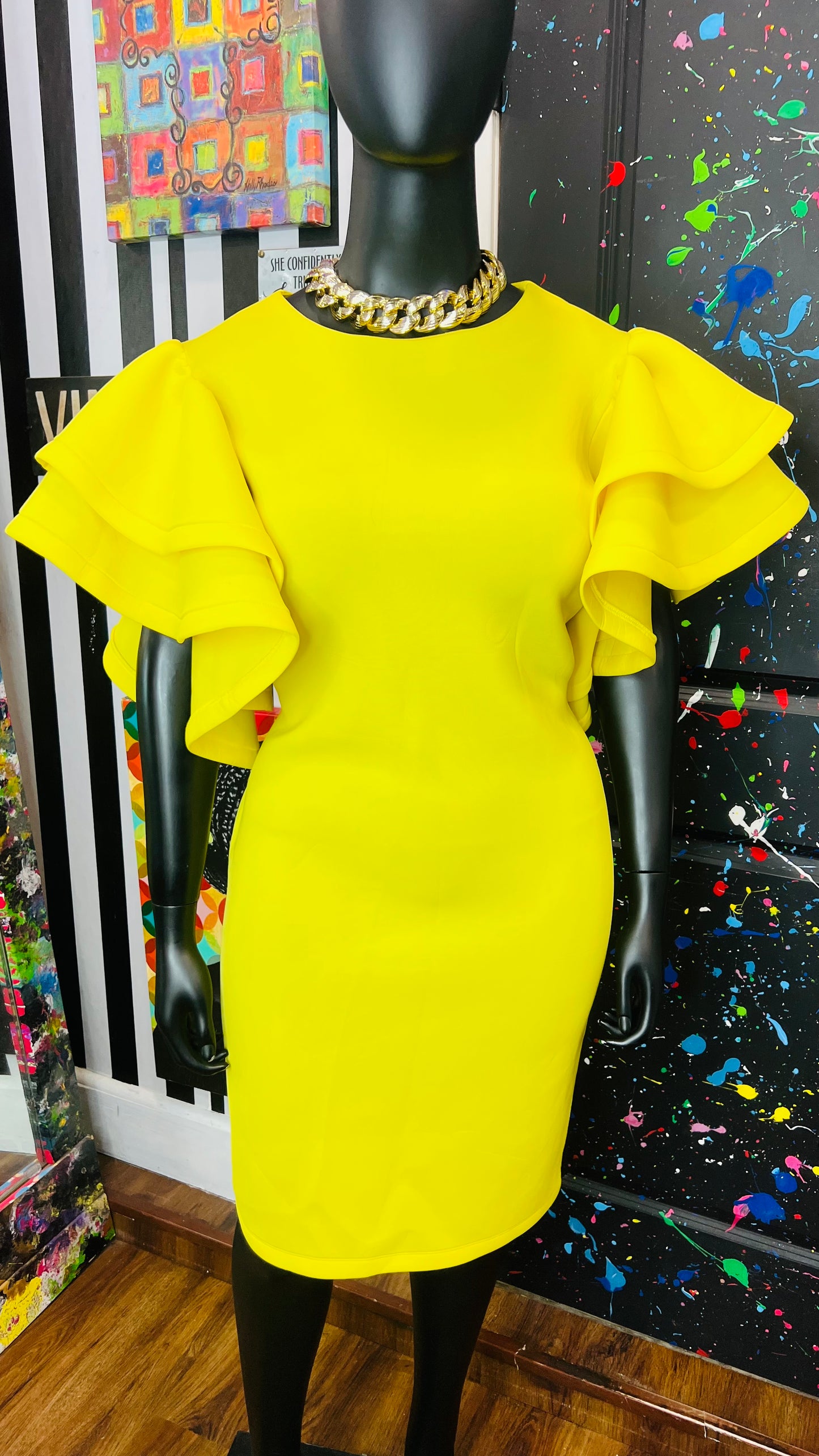 Vintage Inspired Yellow Statement Dress (18/20)