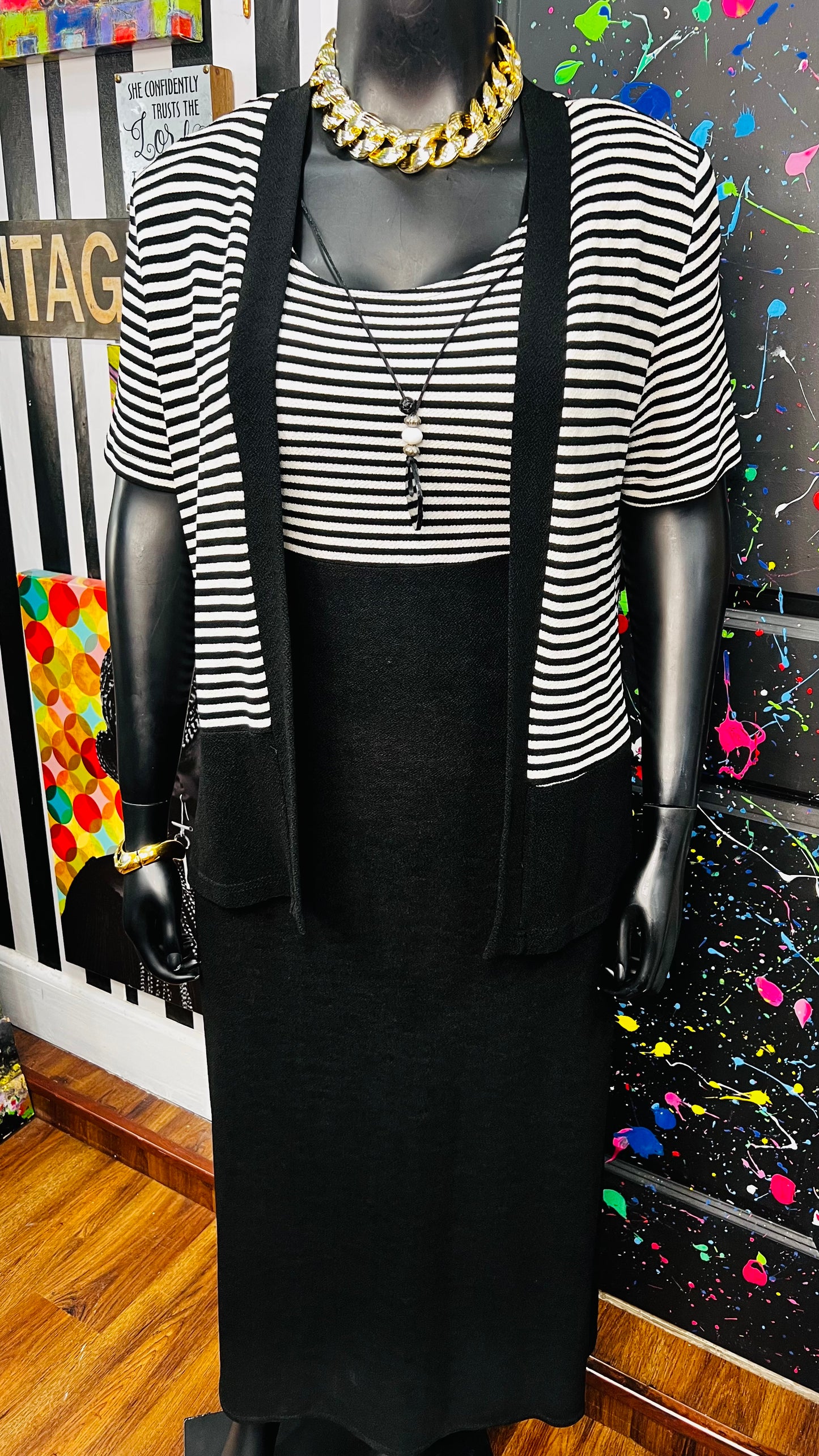 Vintage Black & White Striped Dress Set - Stretchy & Comfy (14)
