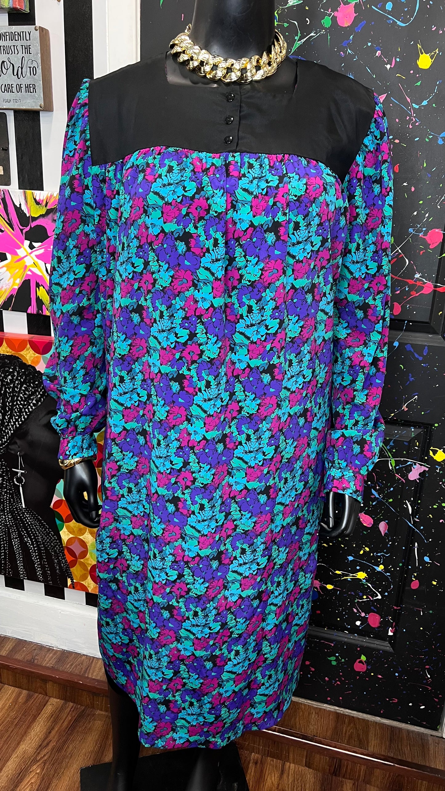 Vintage Floral Dress (26/28)